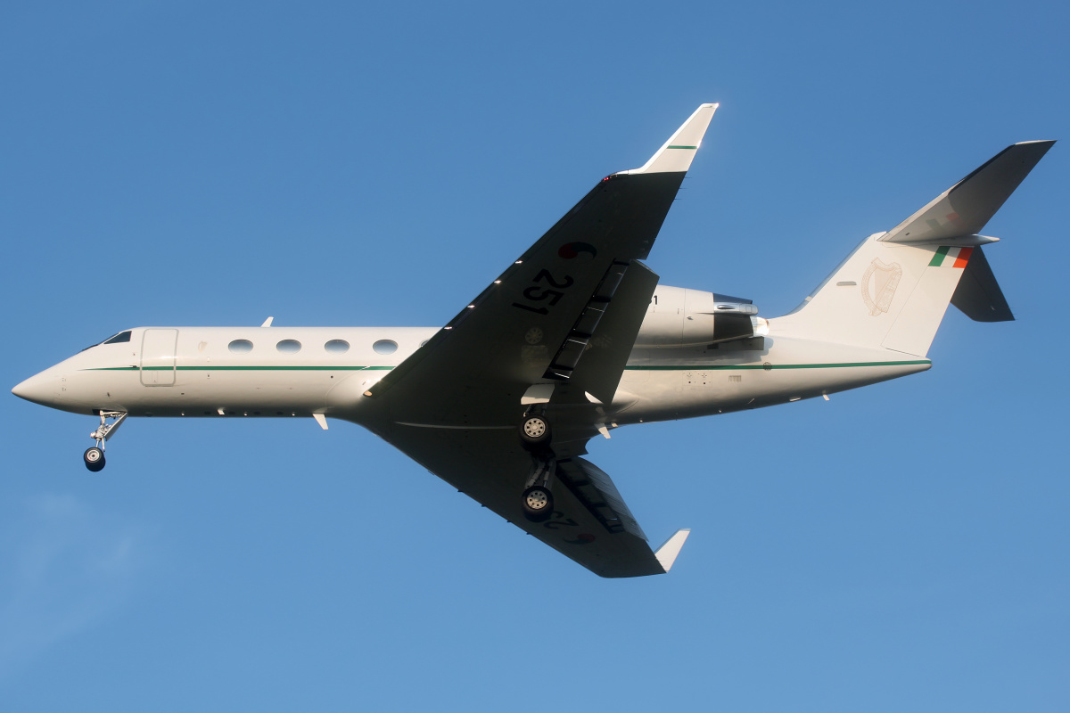 251, Irish Air Corps (Aircraft » EPWA Spotting » Gulfstream IV)