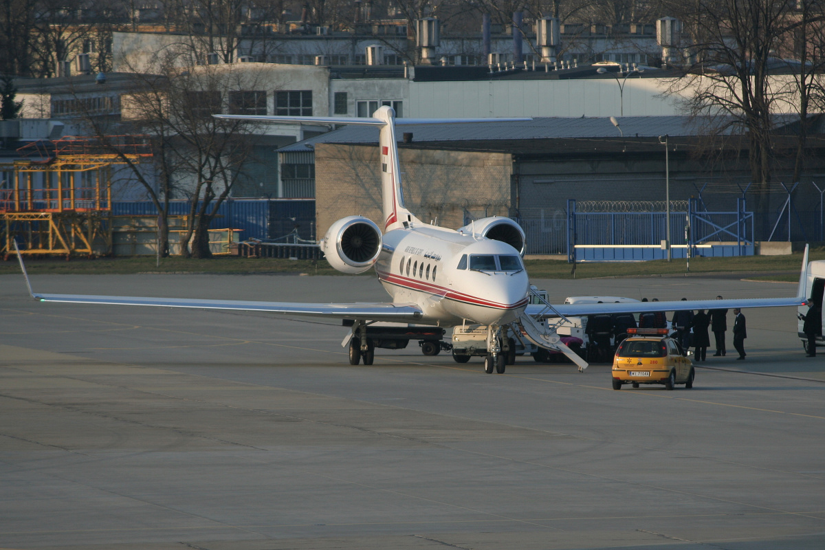 SU-BPE, Egipskie Siły Powietrzne (Samoloty » Spotting na EPWA » Gulfstream IV)