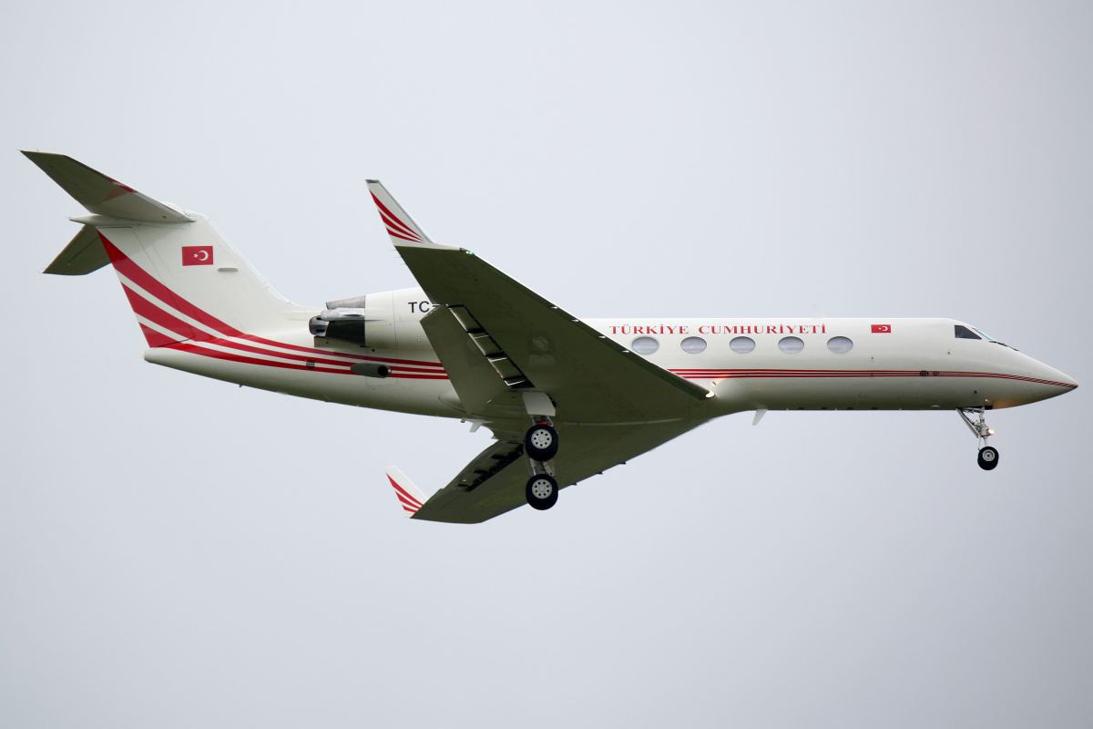 TC-GAP, Turkish Air Force (Aircraft » EPWA Spotting » Gulfstream IV)