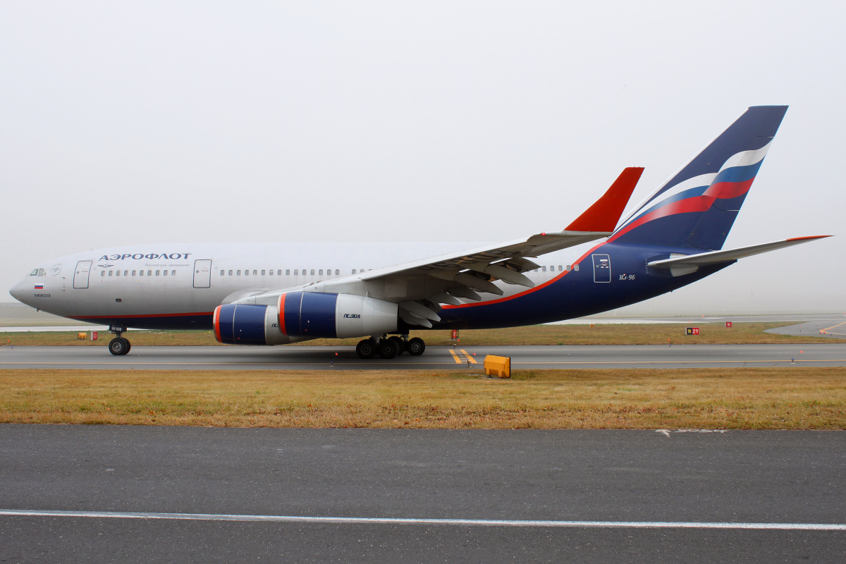 RA-96008, Aeroflot Russian Airlines (Aircraft » EPWA Spotting » Ilyushin Il-96)