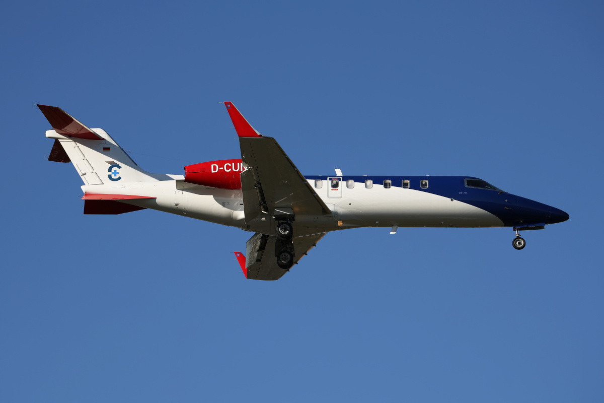 D-CUNI, UNICAIR (Samoloty » Spotting na EPWA » Learjet 45)