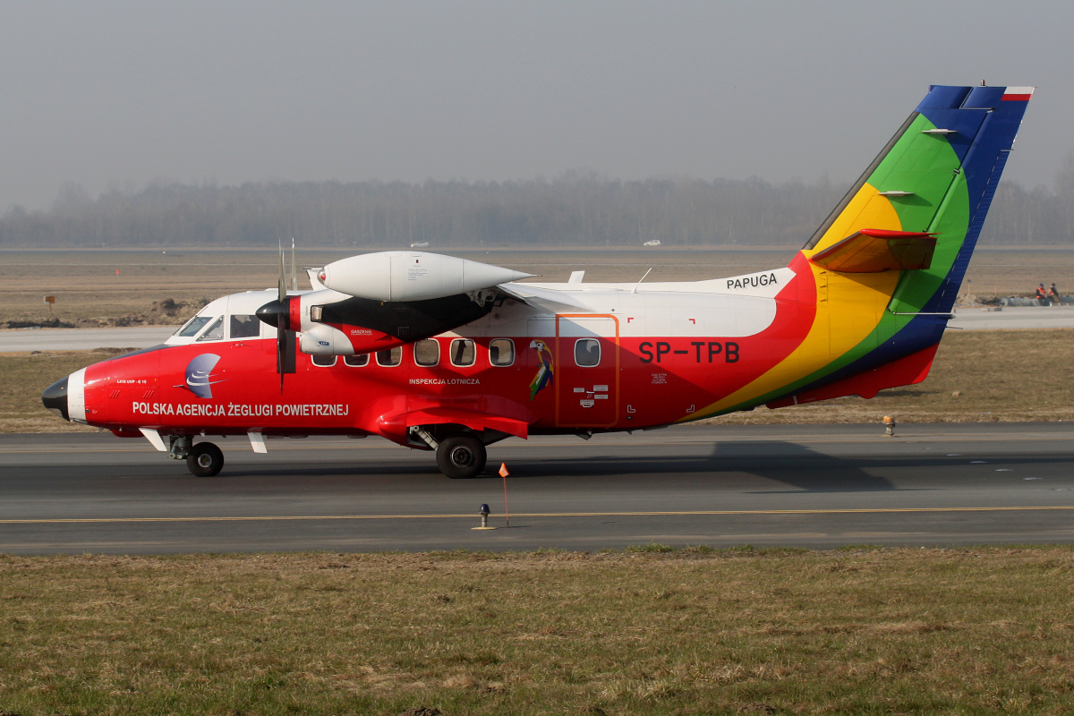 SP-TPB, Polska Agencja Żeglugi Powietrznej (Aircraft » EPWA Spotting » Let L-410UVP Turbolet)