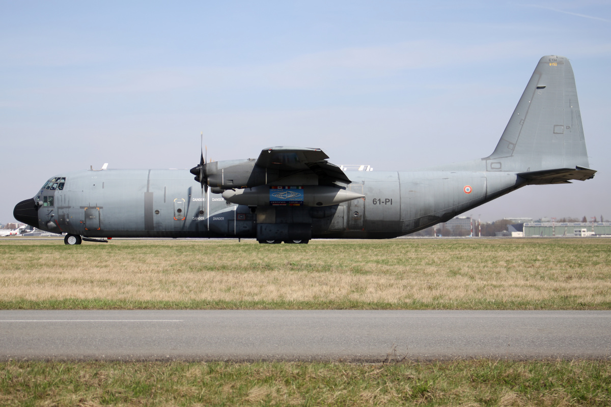 C-130H, 5152 / 61-PI, Francuskie Siły Powietrzne (Samoloty » Spotting na EPWA » Lockheed C-130 Hercules)