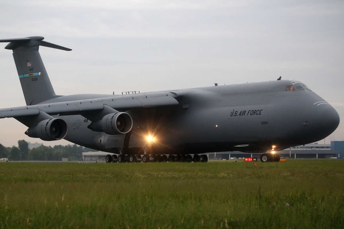 85-0004, U.S. Air Force (Aircraft » EPWA Spotting » Lockheed C-5B Galaxy)