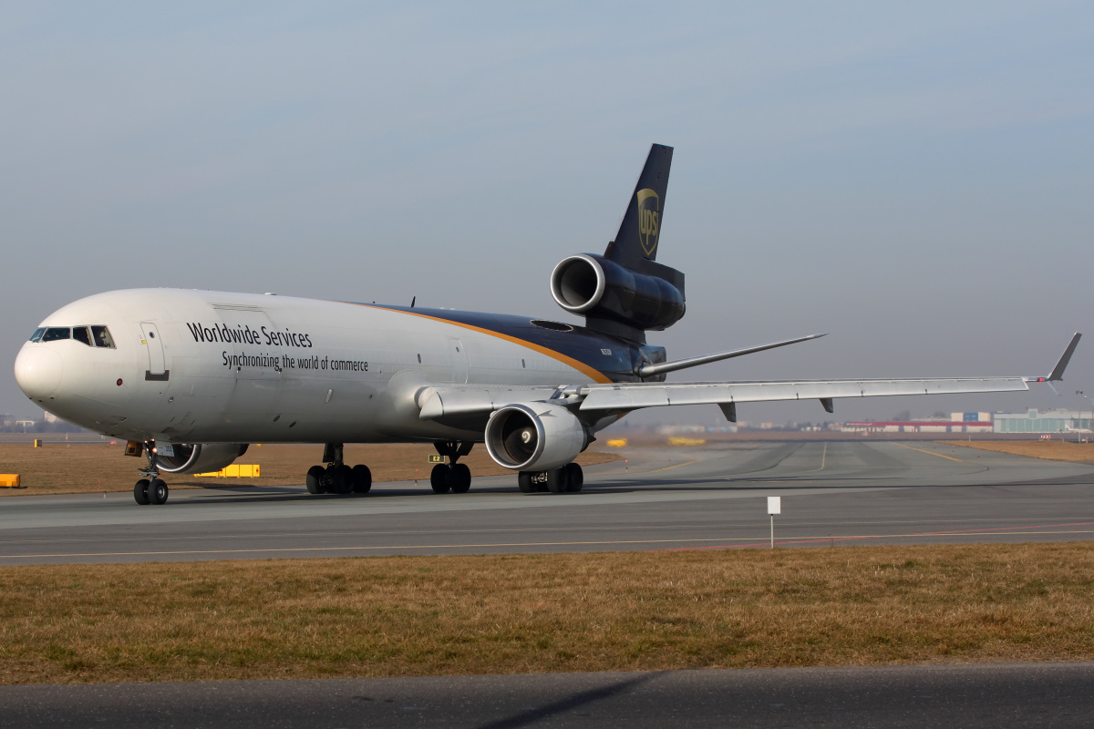 N252UP, United Parcel Service (UPS) Airlines (Aircraft » EPWA Spotting » McDonnell Douglas MD-11F)