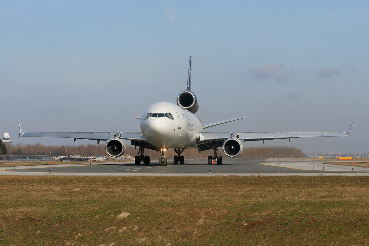 N276UP, United Parcel Service (UPS) Airlines (Samoloty » Spotting na EPWA » McDonnell Douglas MD-11F)