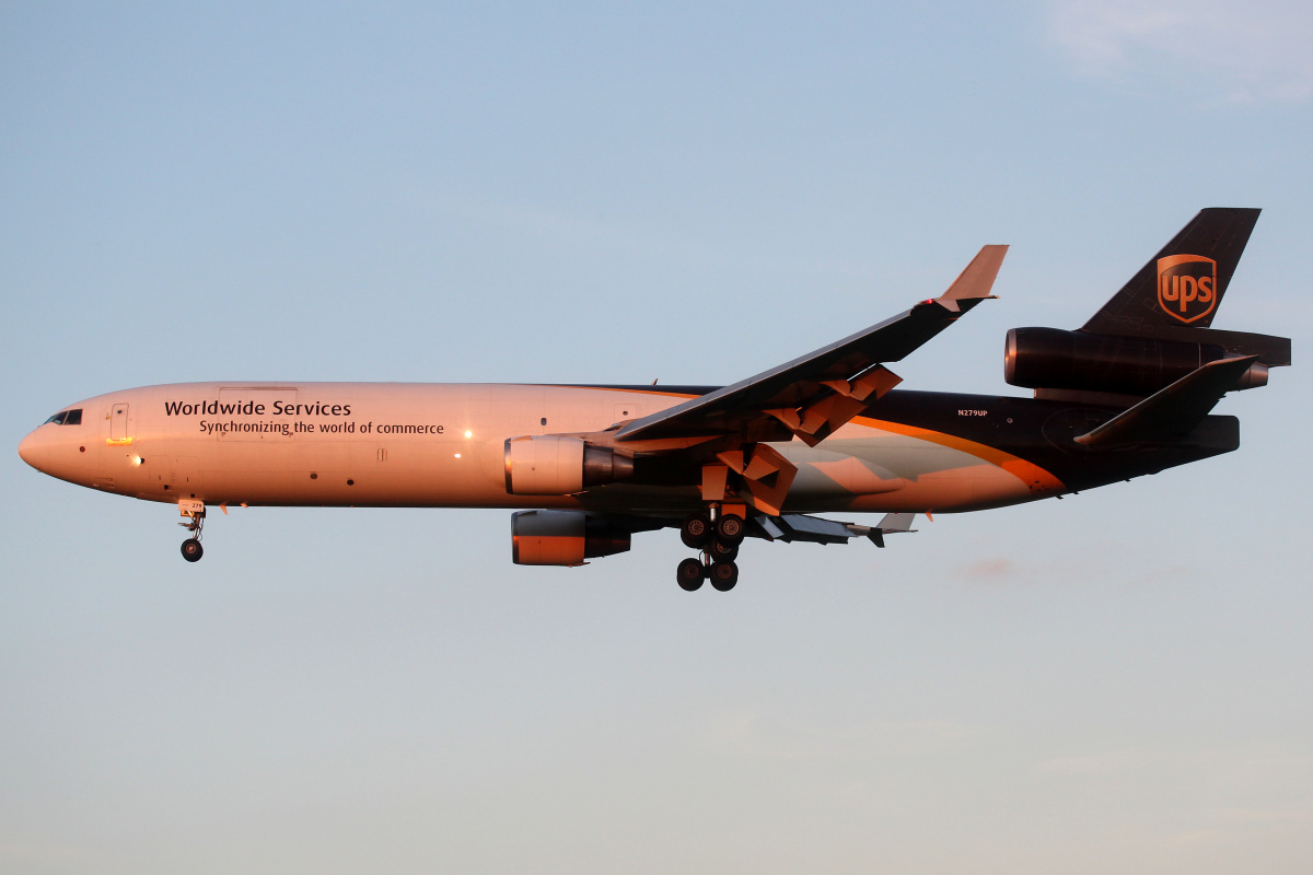 N279UP, United Parcel Service (UPS) Airlines (Aircraft » EPWA Spotting » McDonnell Douglas MD-11F)