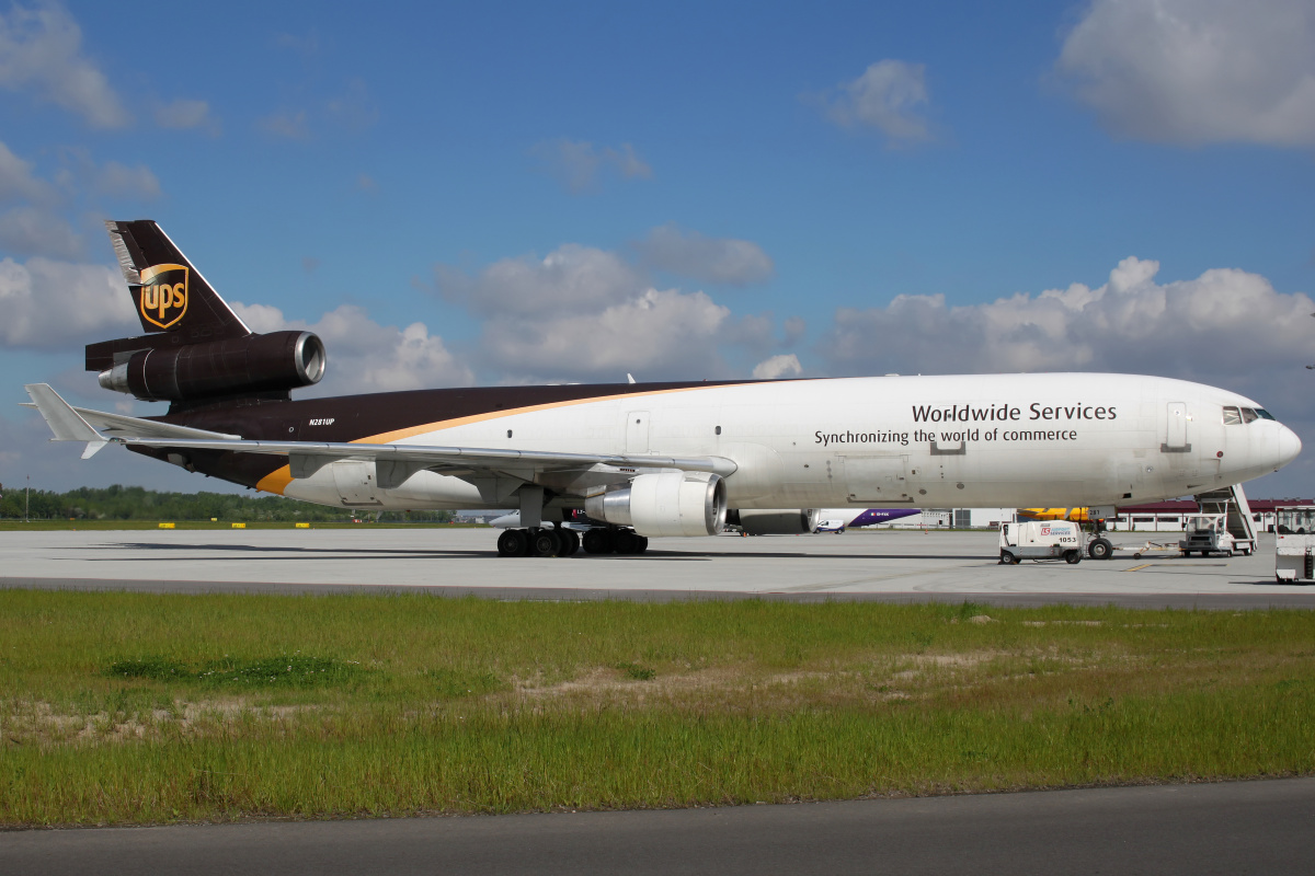 N281UP, United Parcel Service (UPS) Airlines (Aircraft » EPWA Spotting » McDonnell Douglas MD-11F)