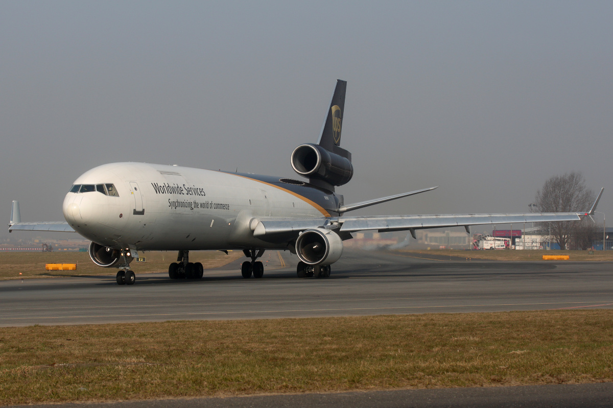 N290UP, United Parcel Service (UPS) Airlines (Samoloty » Spotting na EPWA » McDonnell Douglas MD-11F)