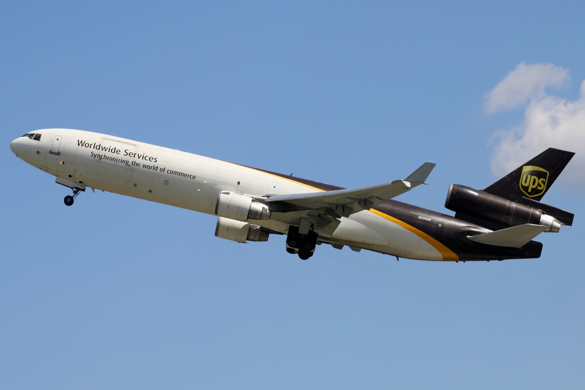 N290UP, United Parcel Service (UPS) Airlines (Samoloty » Spotting na EPWA » McDonnell Douglas MD-11F)