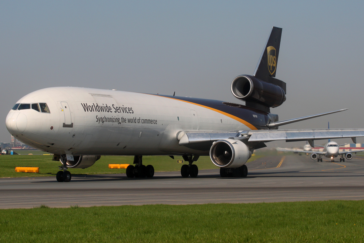 N291UP, United Parcel Service (UPS) Airlines (Samoloty » Spotting na EPWA » McDonnell Douglas MD-11F)