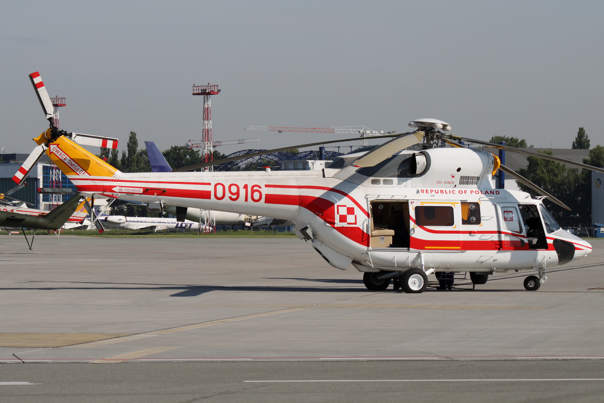 W-3A, 0916, Polskie Siły Powietrzne (Samoloty » Spotting na EPWA » PZL Świdnik W-3 Sokół)