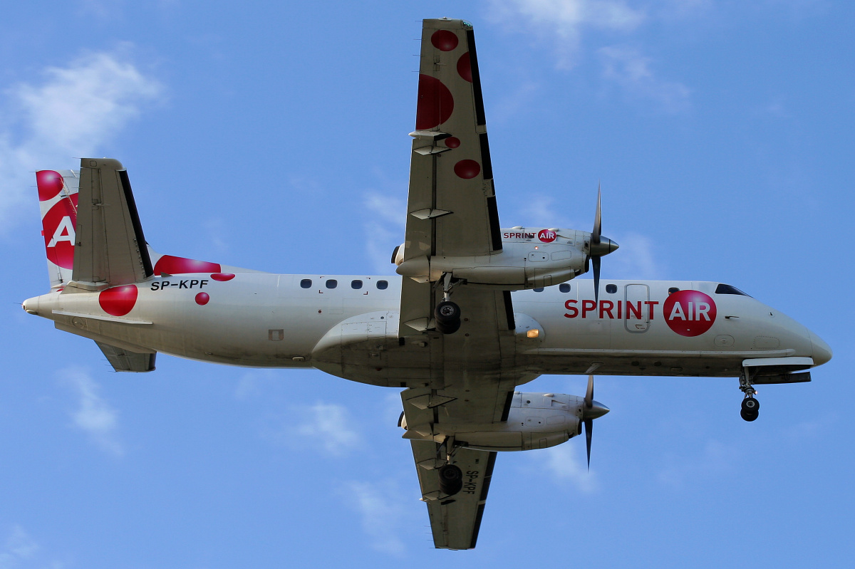 QC, SP-KPF (Aircraft » EPWA Spotting » Saab 340 » 340A » SprintAir)