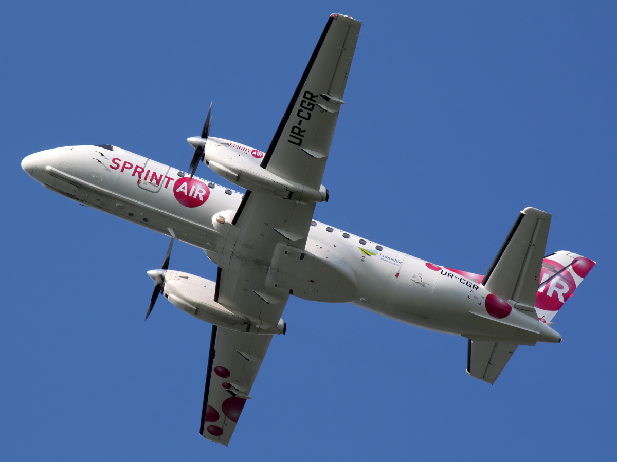 UR-CGR ("Lubuskie" sticker) (Aircraft » EPWA Spotting » Saab 340 » 340A » SprintAir)