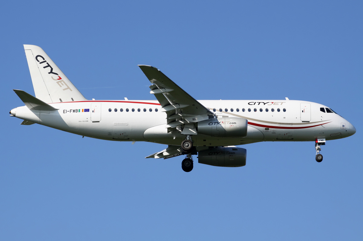 EI-FWB, CityJet (Aircraft » EPWA Spotting » Sukhoi Superjet 100-95B)