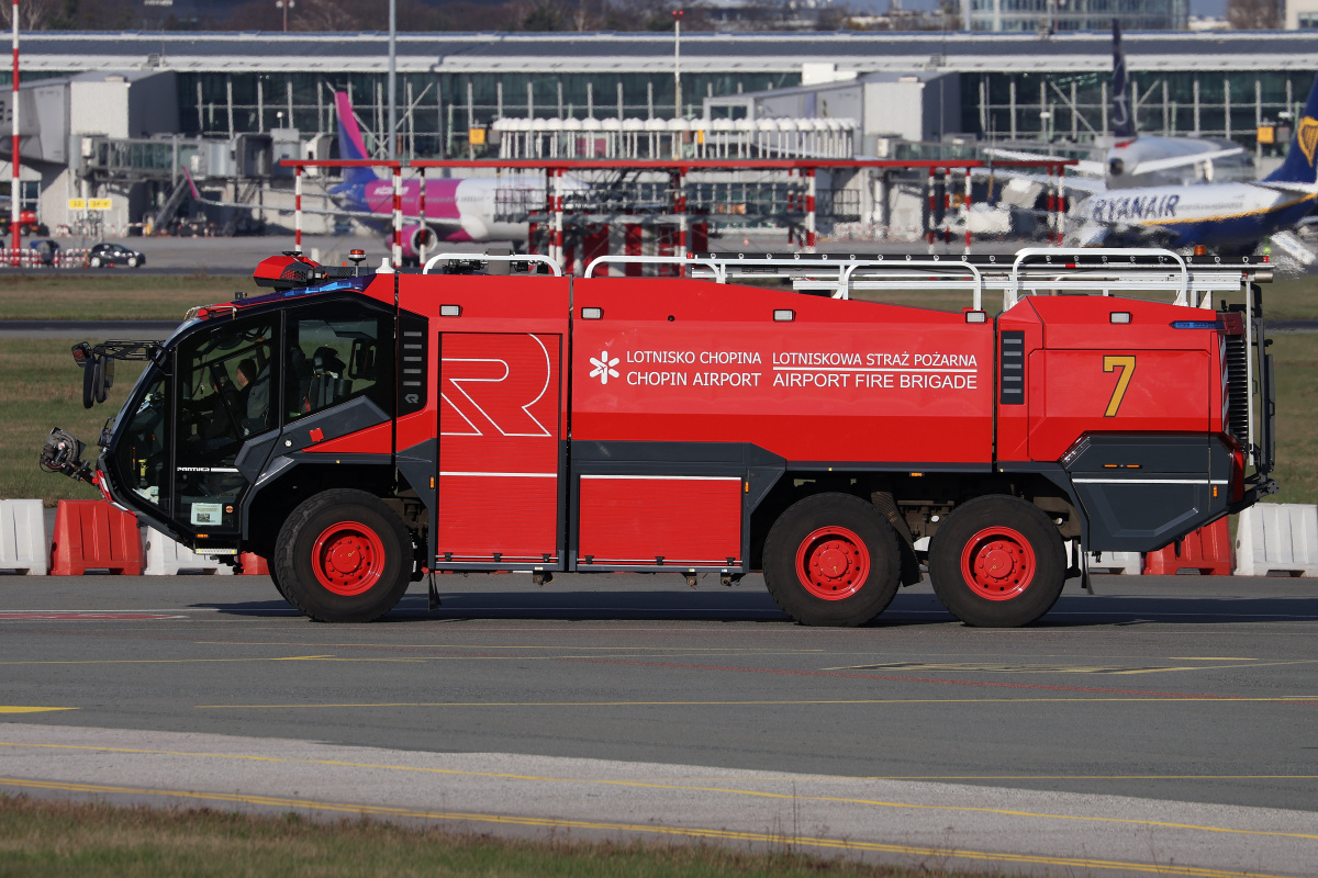 Rosenbauer Panther 6x6 (Vehicles » EPWA Spotting)