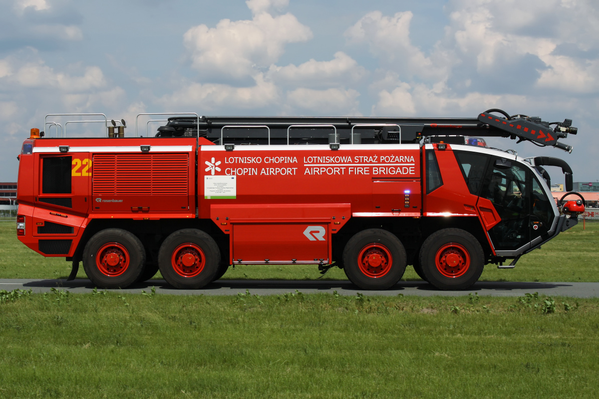 Rosenbauer Panther 8x8 (Vehicles » EPWA Spotting)