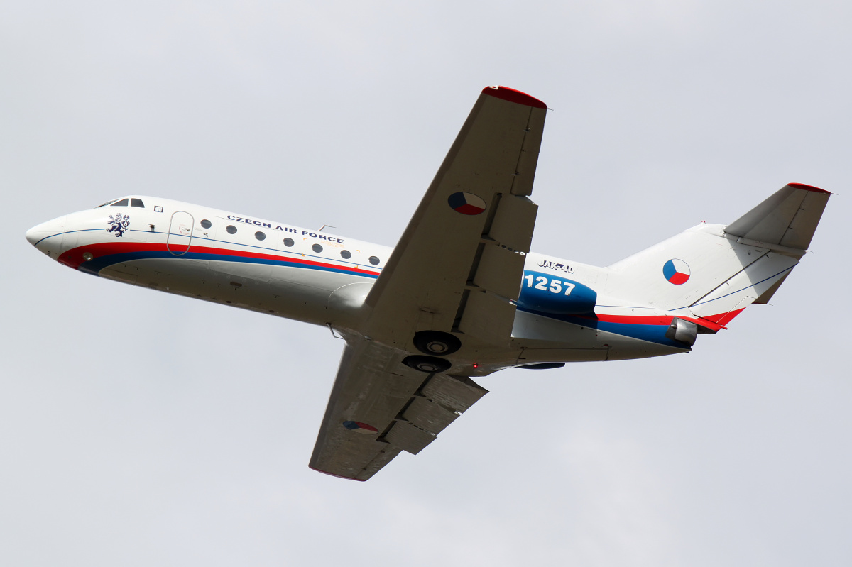 1257, Czech Air Force (Aircraft » EPWA Spotting » Yakovlev Yak-40)