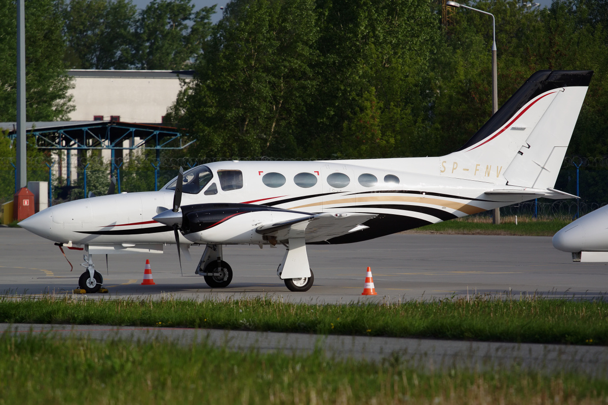 Cessna 421C Golden Eagle 3, SP-FVN, private