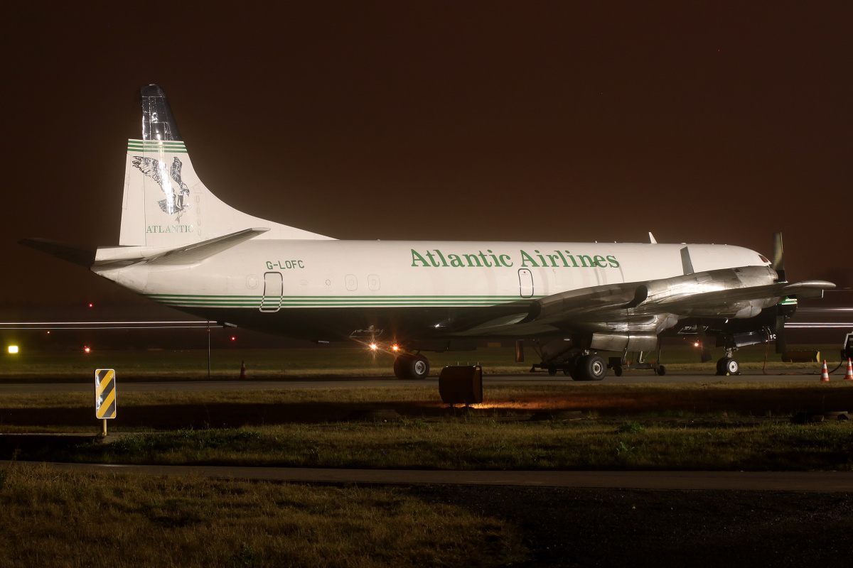 Lockheed L-188C Electra, G-LOFC, Atlantic Airlines (Aircraft » EPWA Spotting » various)