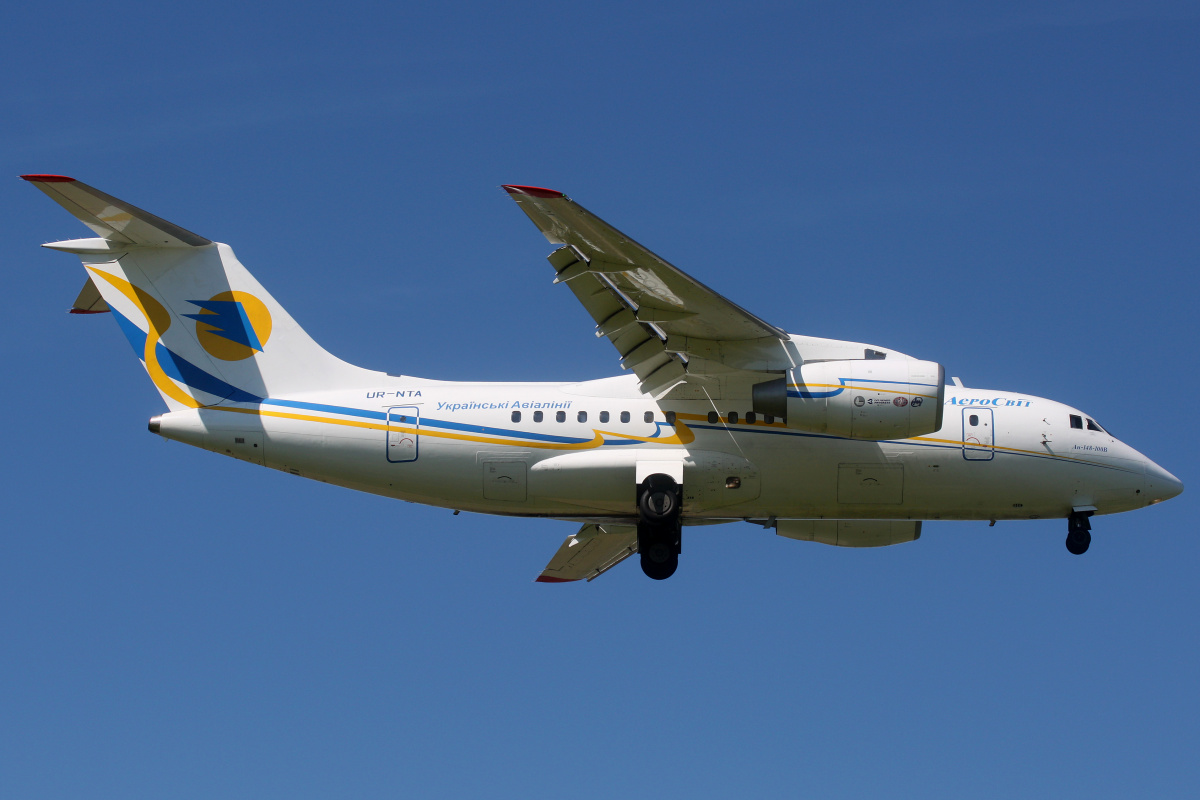 Antonov An-148-100B, UR-NTA, AeroSvit Ukrainian Airlines