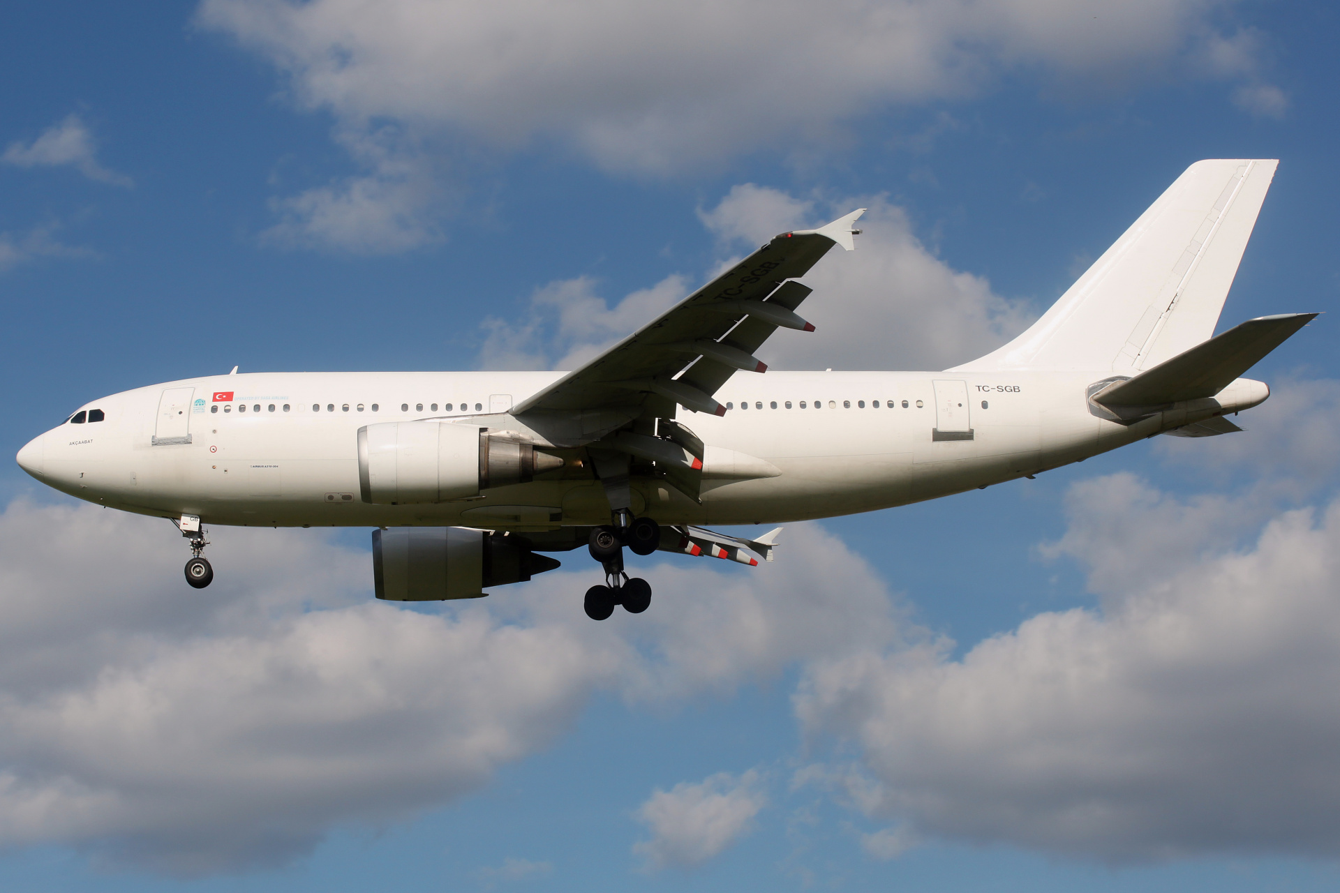 TC-SGB, Saga Airlines (Aircraft » EPWA Spotting » Airbus A310-300)
