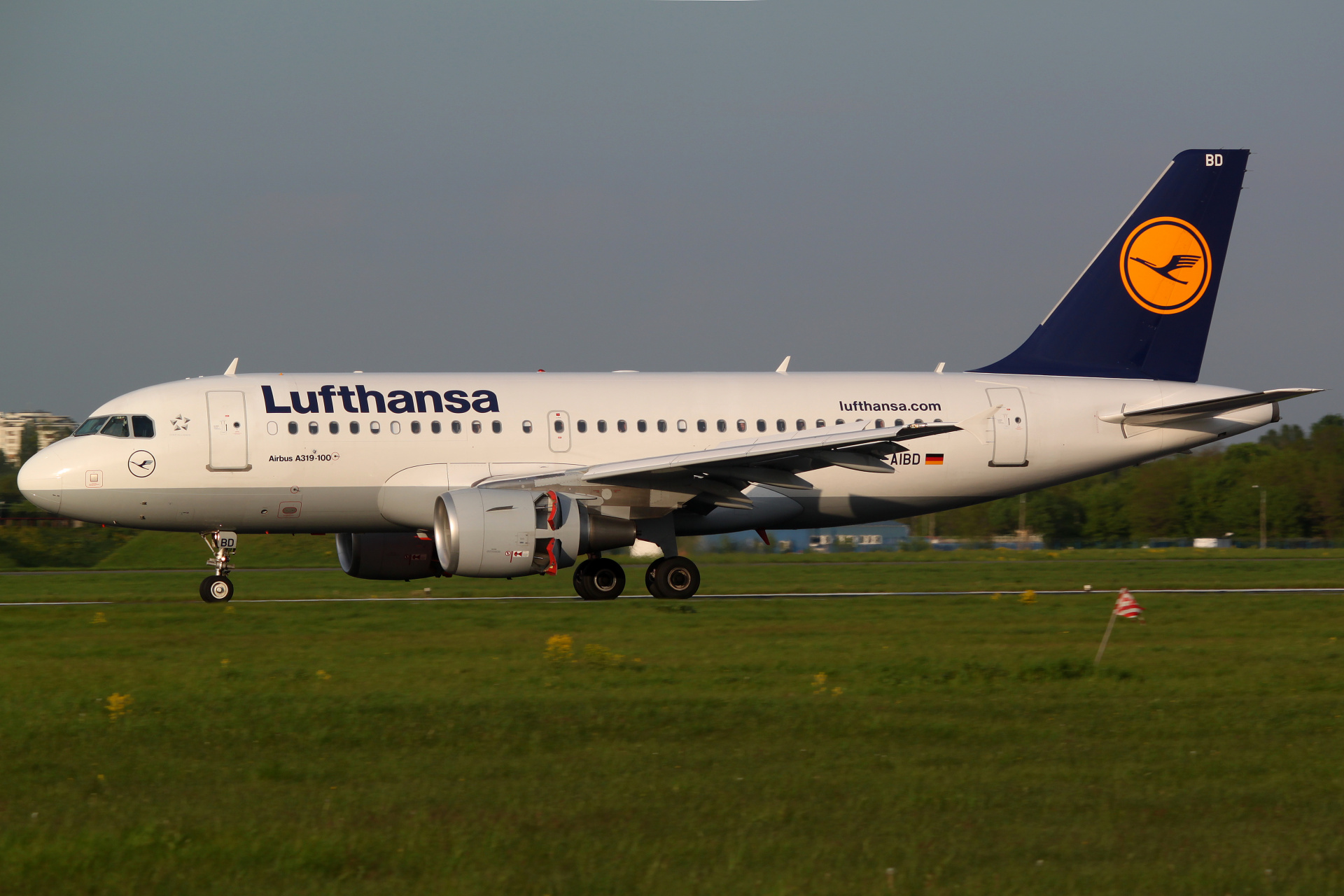 D-AIBD (Aircraft » EPWA Spotting » Airbus A319-100 » Lufthansa)