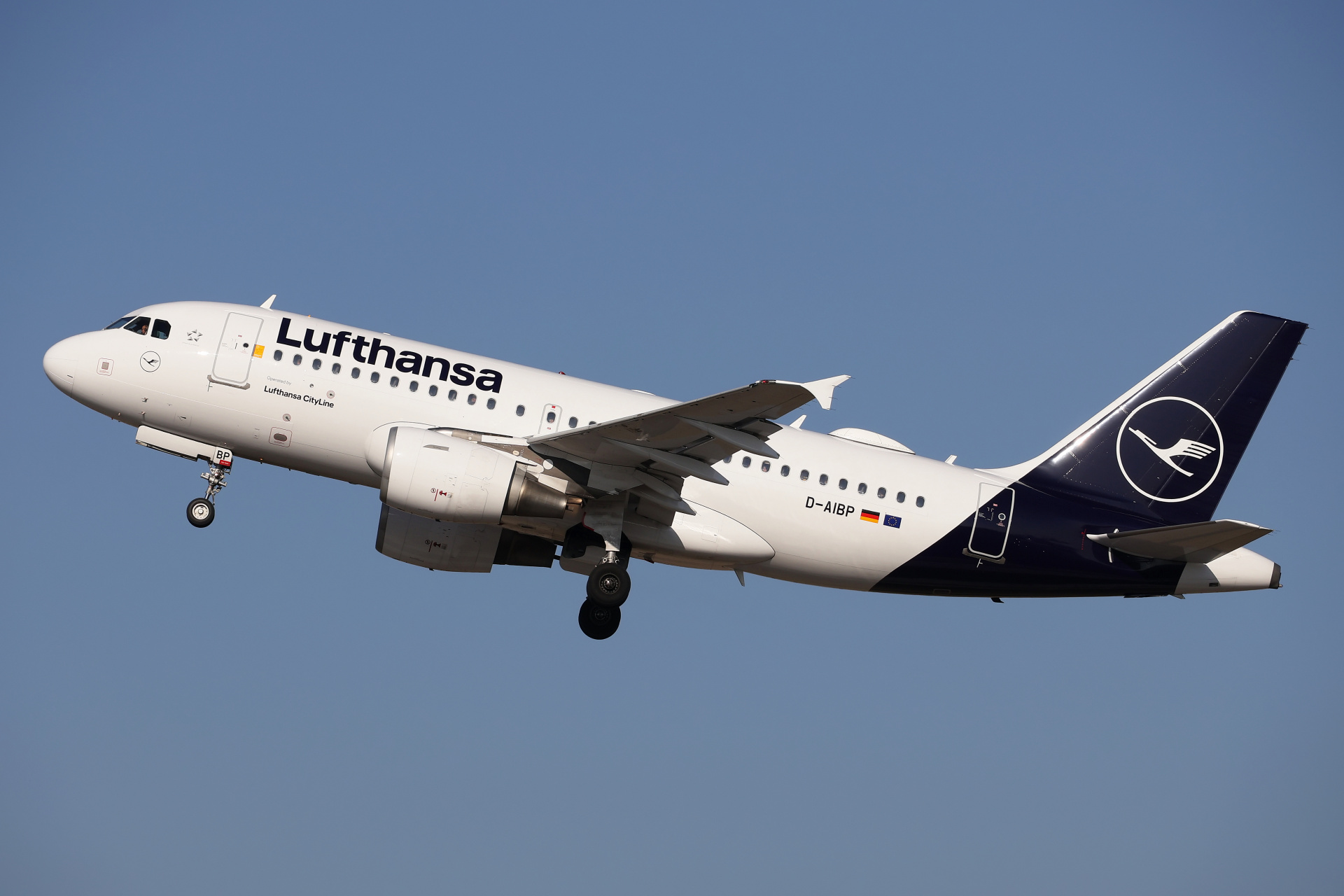 D-AIBP (Lufthansa CityLine) (Aircraft » EPWA Spotting » Airbus A319-100 » Lufthansa)