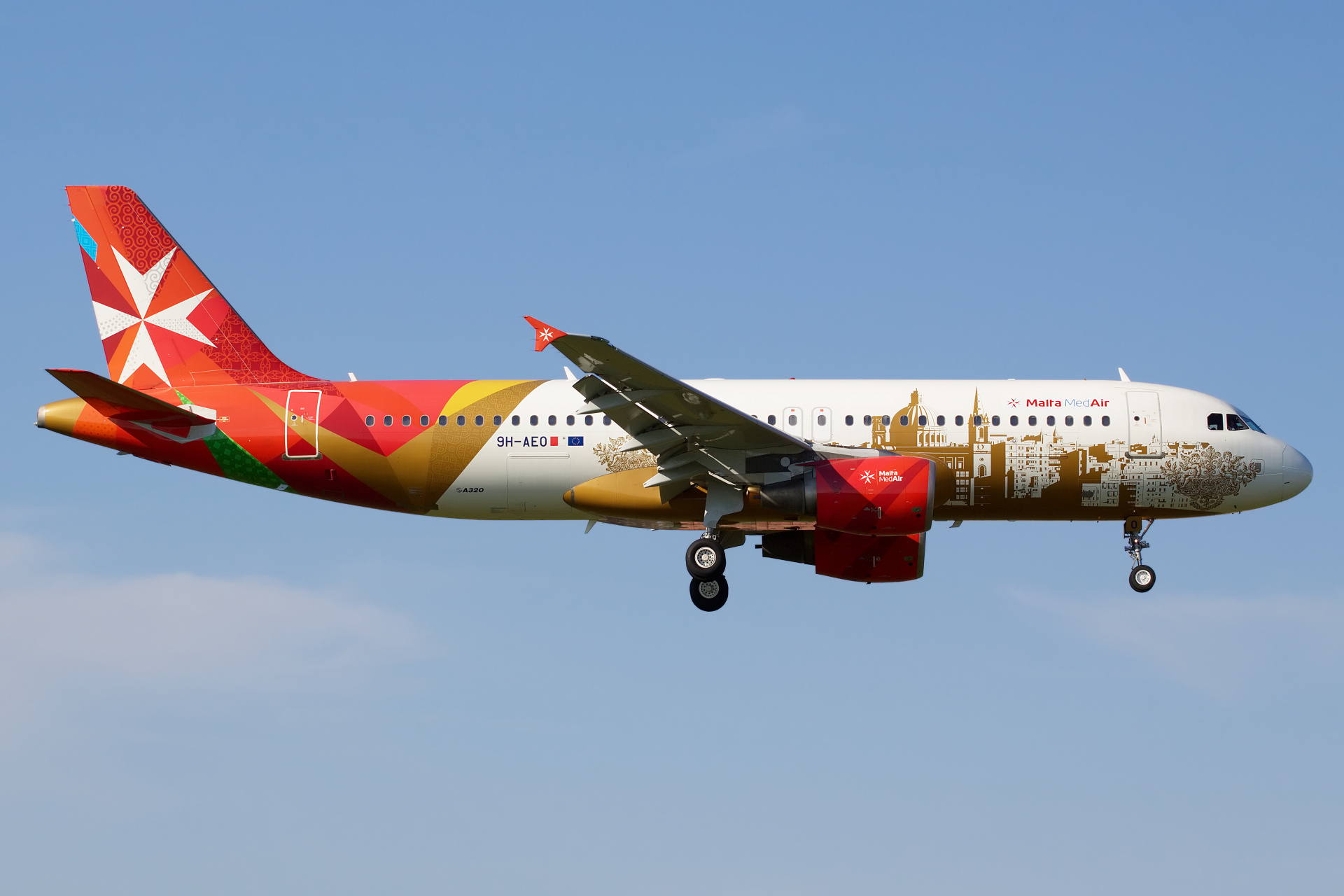 9H-AEO, Malta MedAir (Air Malta, malowanie Valletta) (Samoloty » Spotting na EPWA » Airbus A320-200)