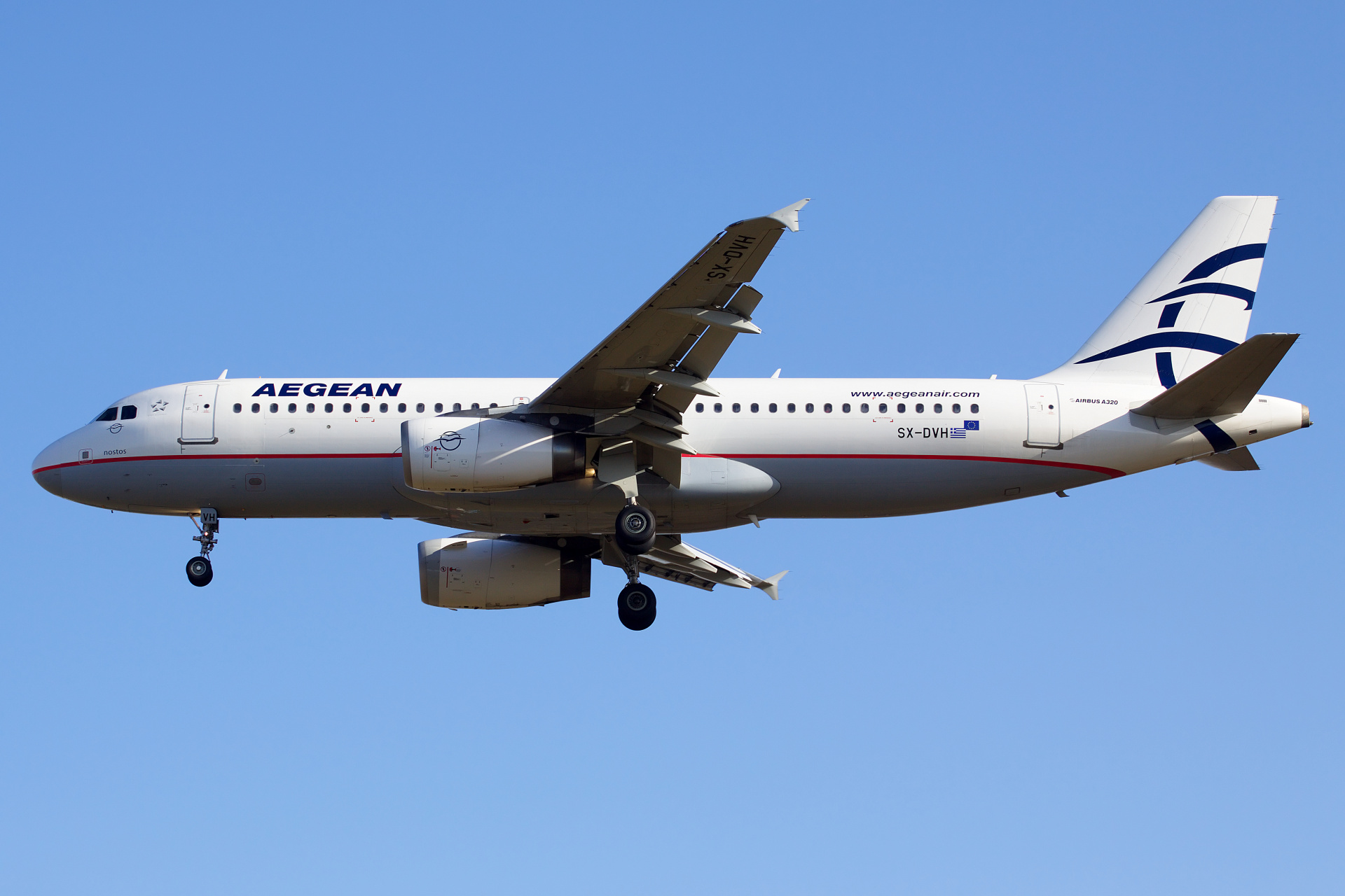 SX-DVH (Aircraft » EPWA Spotting » Airbus A320-200 » Aegean Airlines)