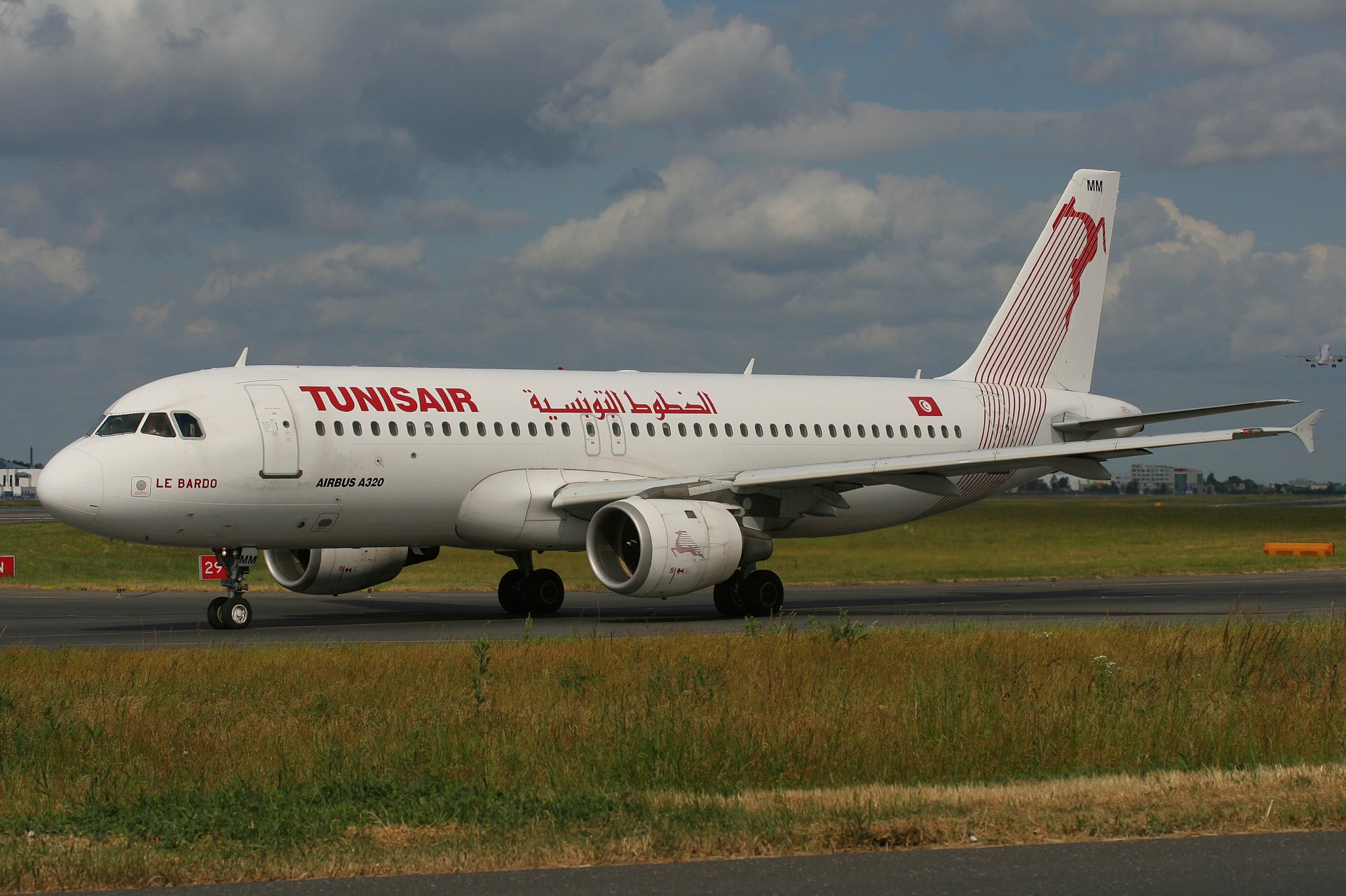TS-IMM, TunisAir (Aircraft » EPWA Spotting » Airbus A320-200)