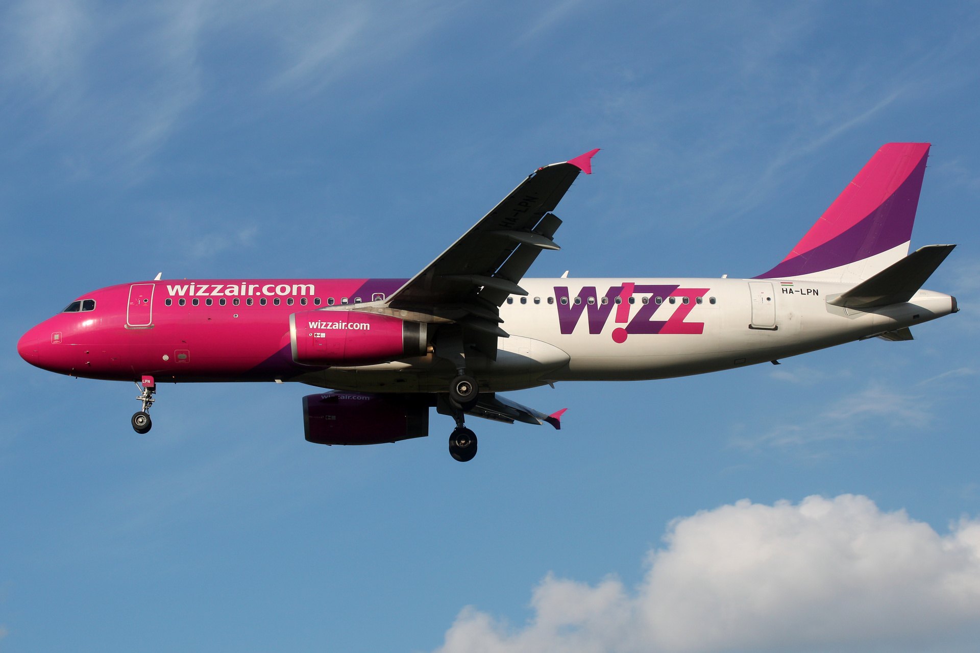 HA-LPN (Samoloty » Spotting na EPWA » Airbus A320-200 » Wizz Air)