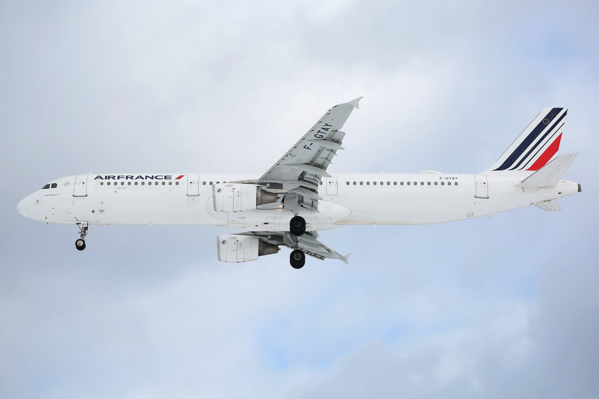 F-GTAY, Air France (Aircraft » EPWA Spotting » Airbus A321-200)