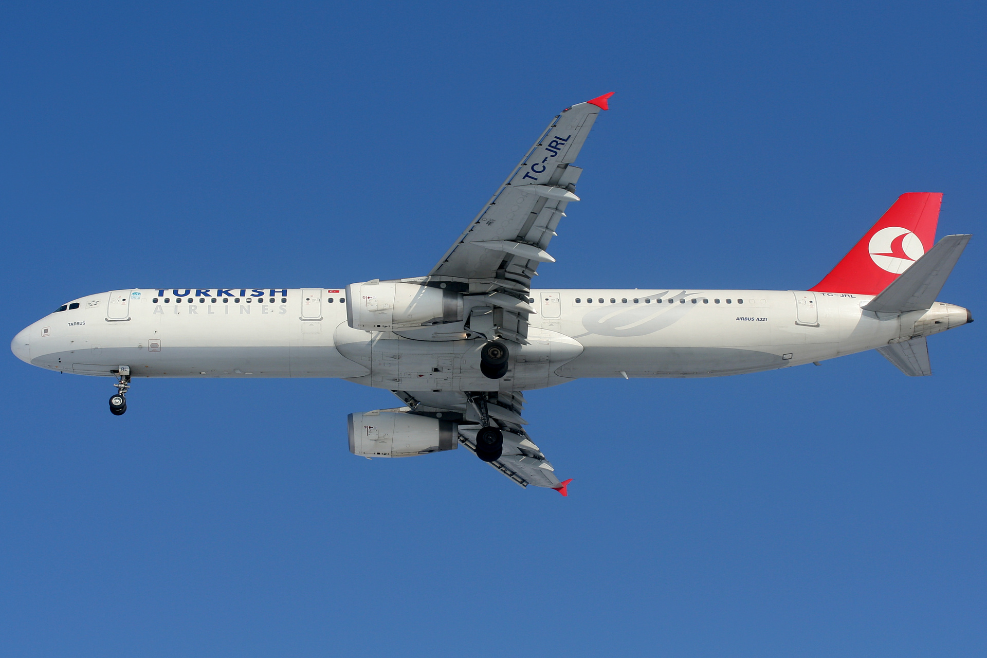TC-JRL (Samoloty » Spotting na EPWA » Airbus A321-200 » THY Turkish Airlines)