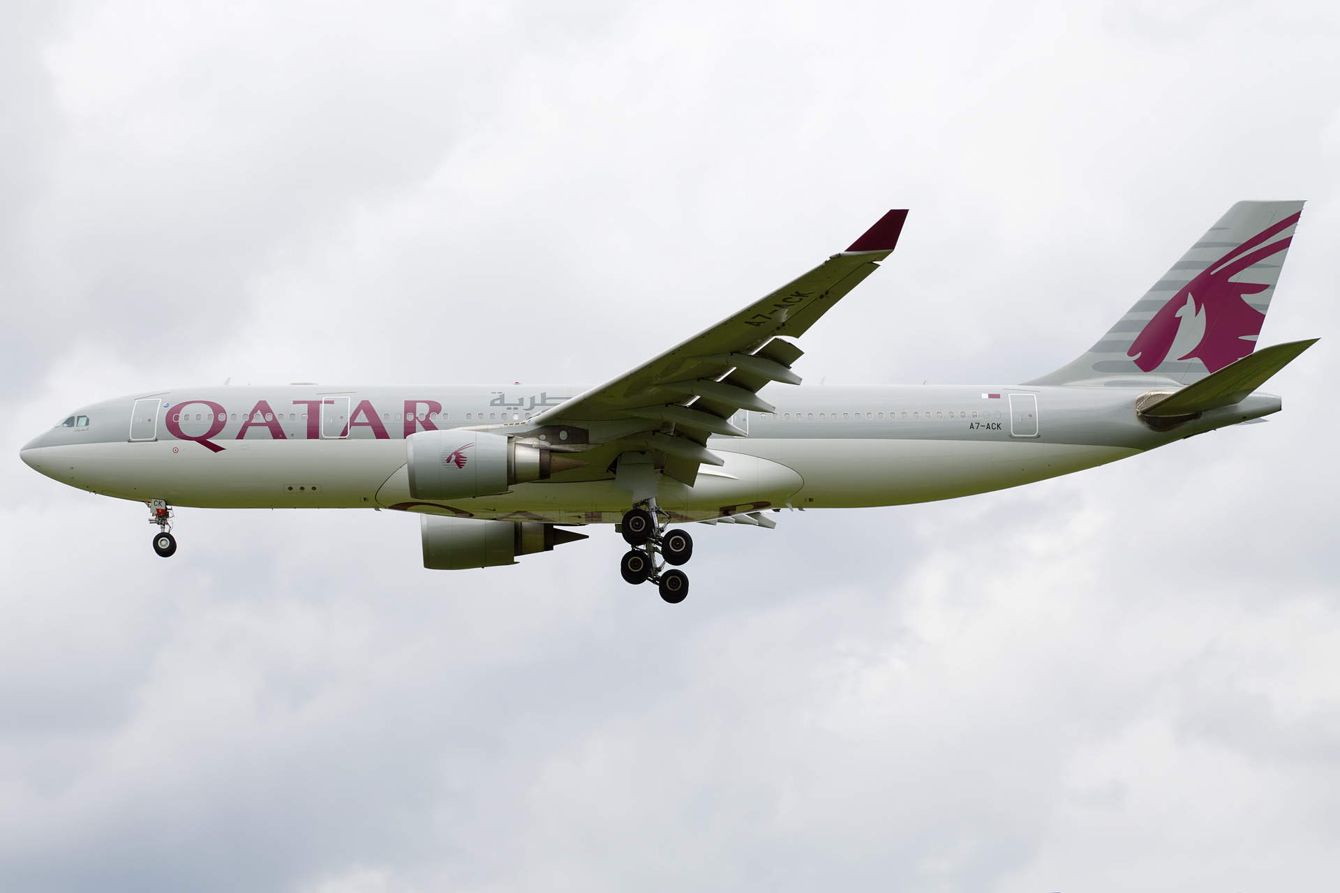 A7-ACK (Samoloty » Spotting na EPWA » Airbus A330-200 » Qatar Airways)