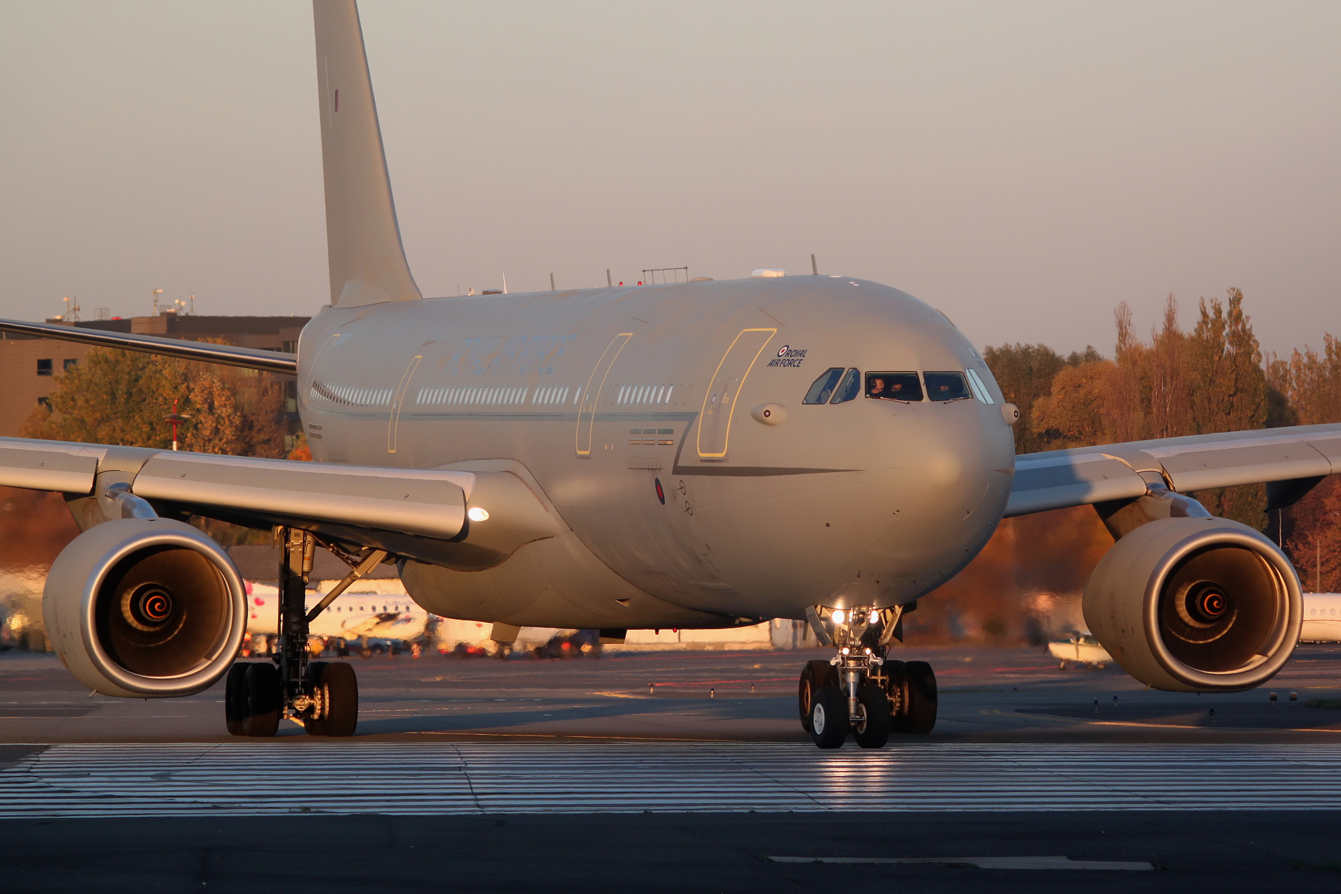 MRTT Voyager KC.2, ZZ330, Royal Air Force (Aircraft » EPWA Spotting » Airbus A330-200)