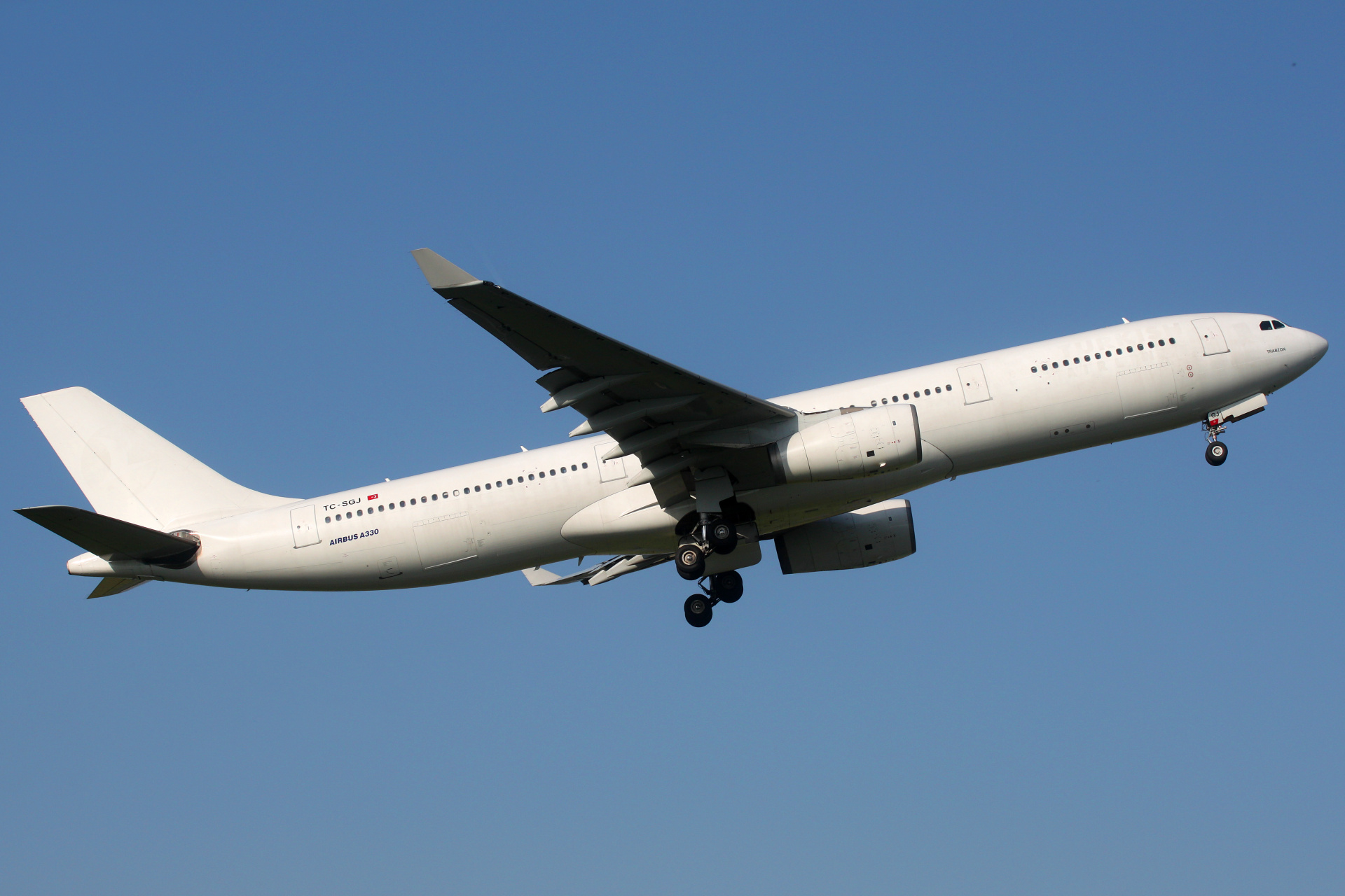 TC-SGJ, Saga Airlines (Aircraft » EPWA Spotting » Airbus A330-300)