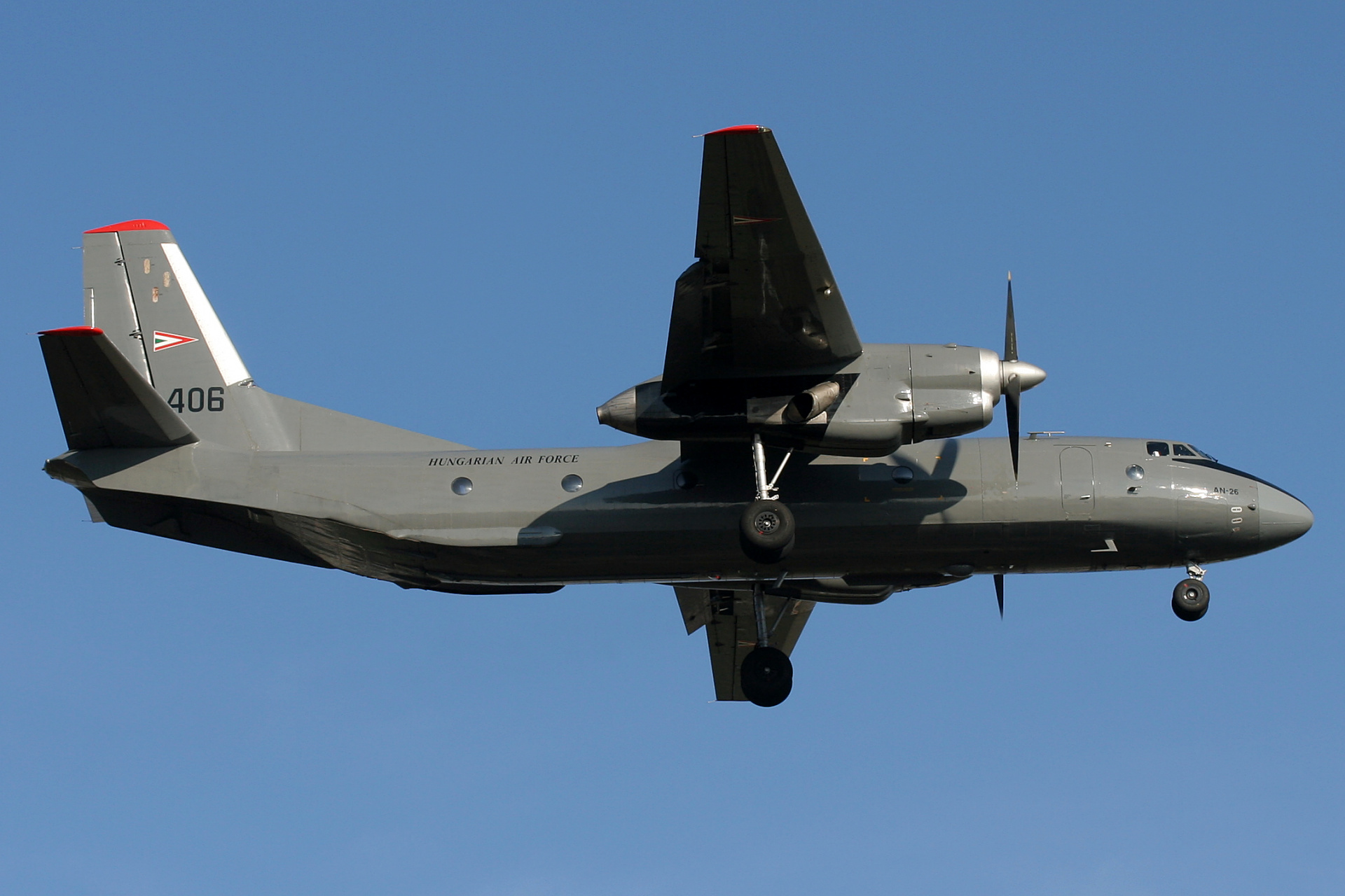 406, Węgierskie Siły Powietrzne (Samoloty » Spotting na EPWA » Antonow An-26)