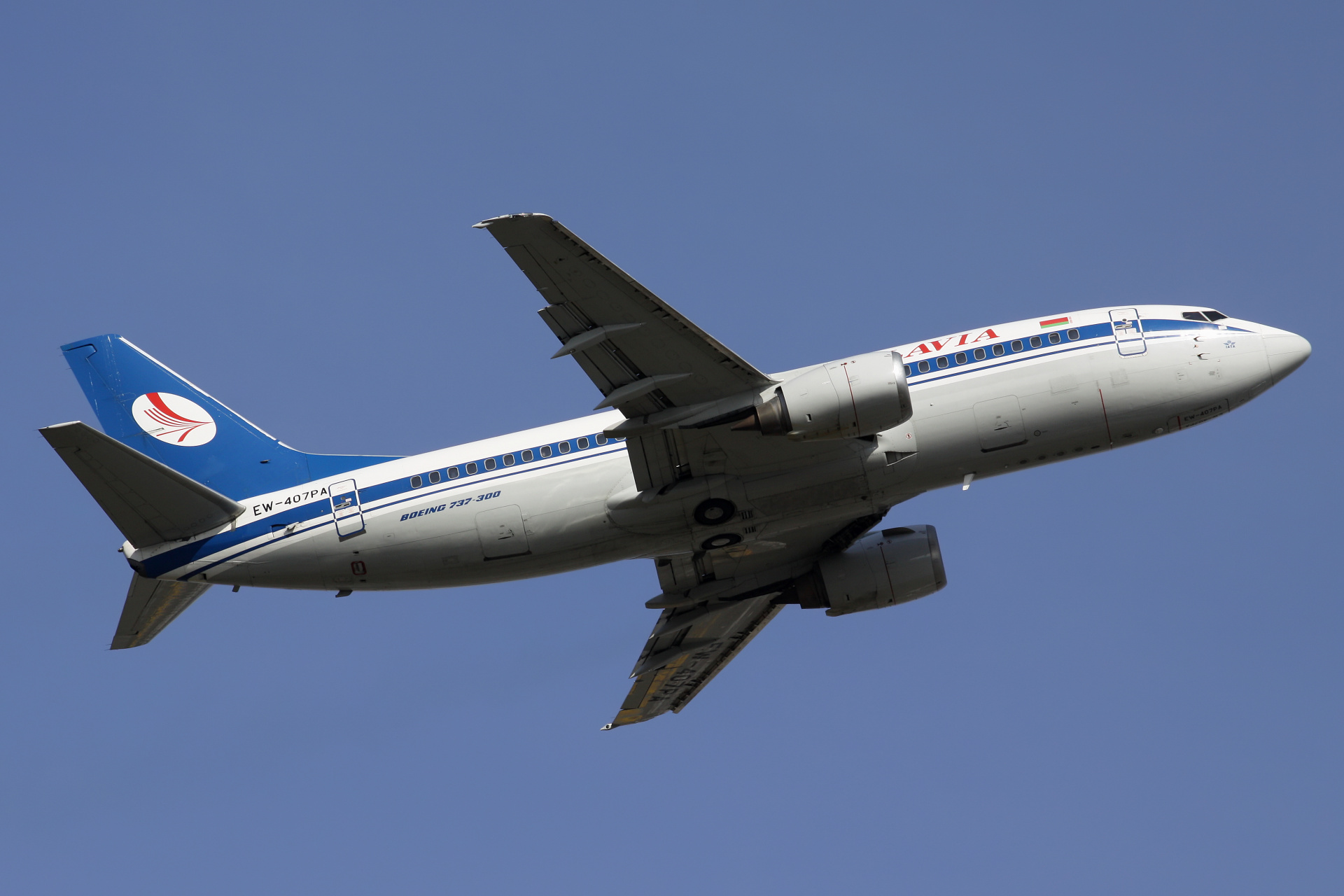 EW-407PA, Belavia (Samoloty » Spotting na EPWA » Boeing 737-300)