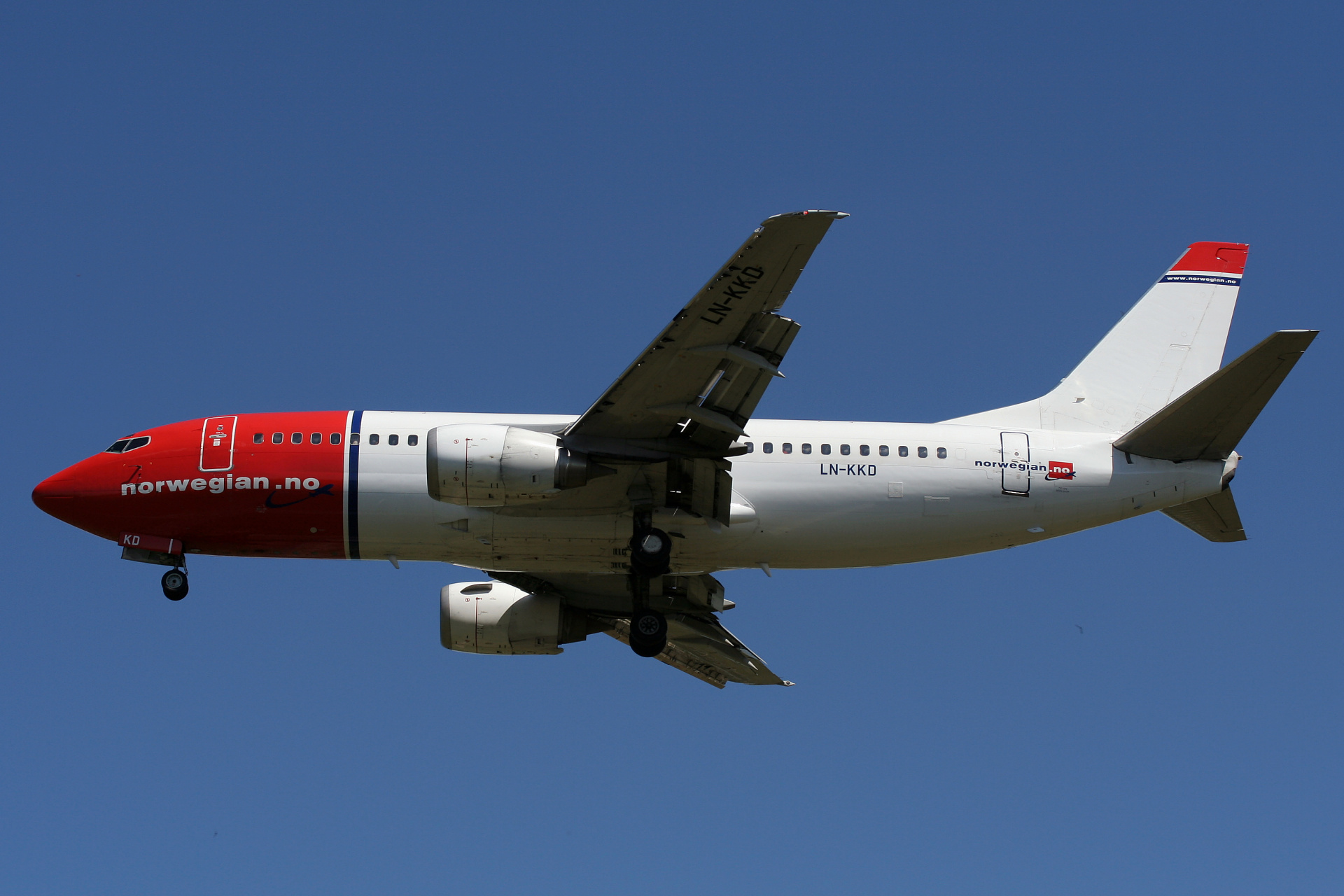 LN-KKD (Samoloty » Spotting na EPWA » Boeing 737-300 » Norwegian Air Shuttle)