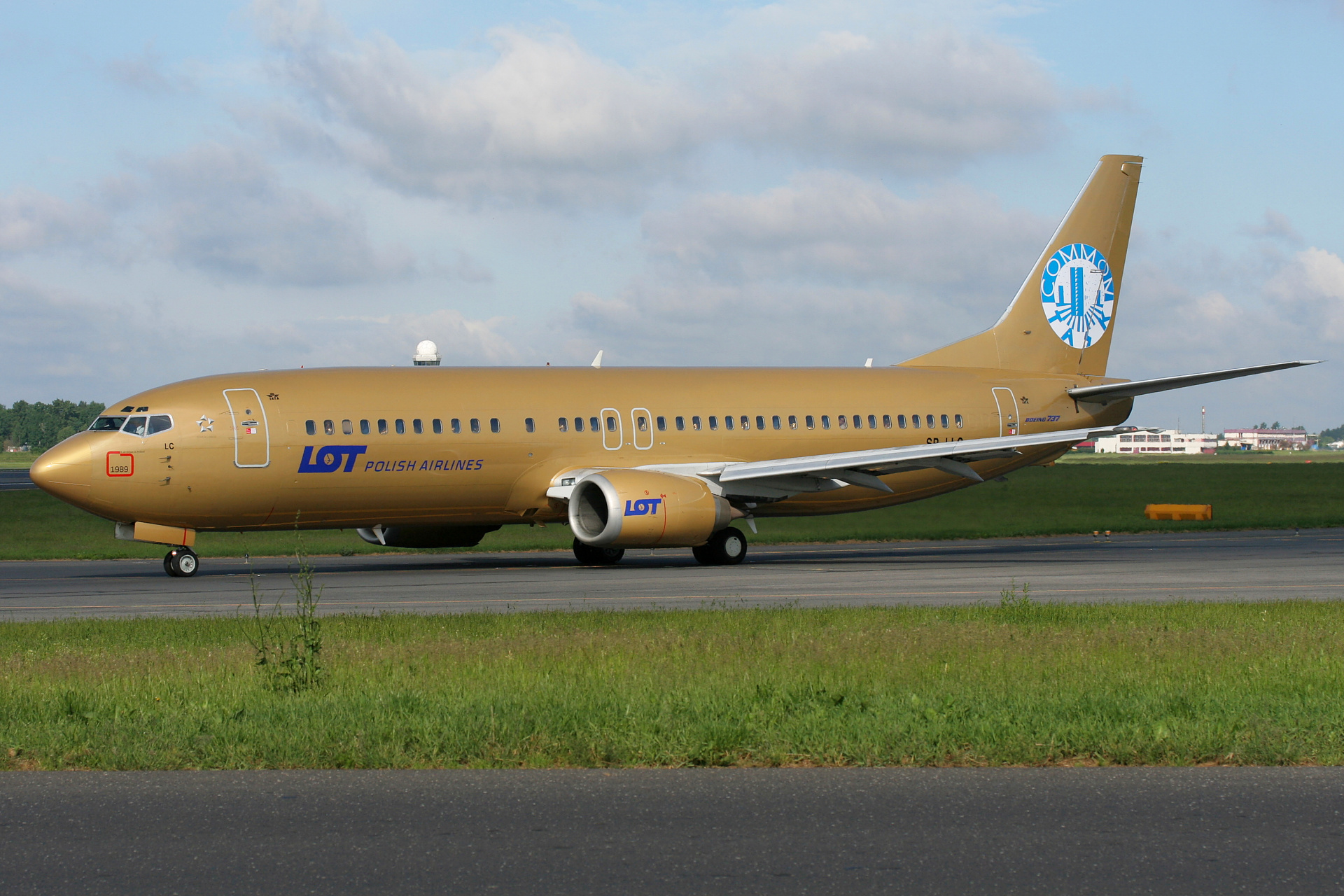 SP-LLC (malowanie Wspólna Sprawa) (Samoloty » Spotting na EPWA » Boeing 737-400 » Polskie Linie Lotnicze LOT)
