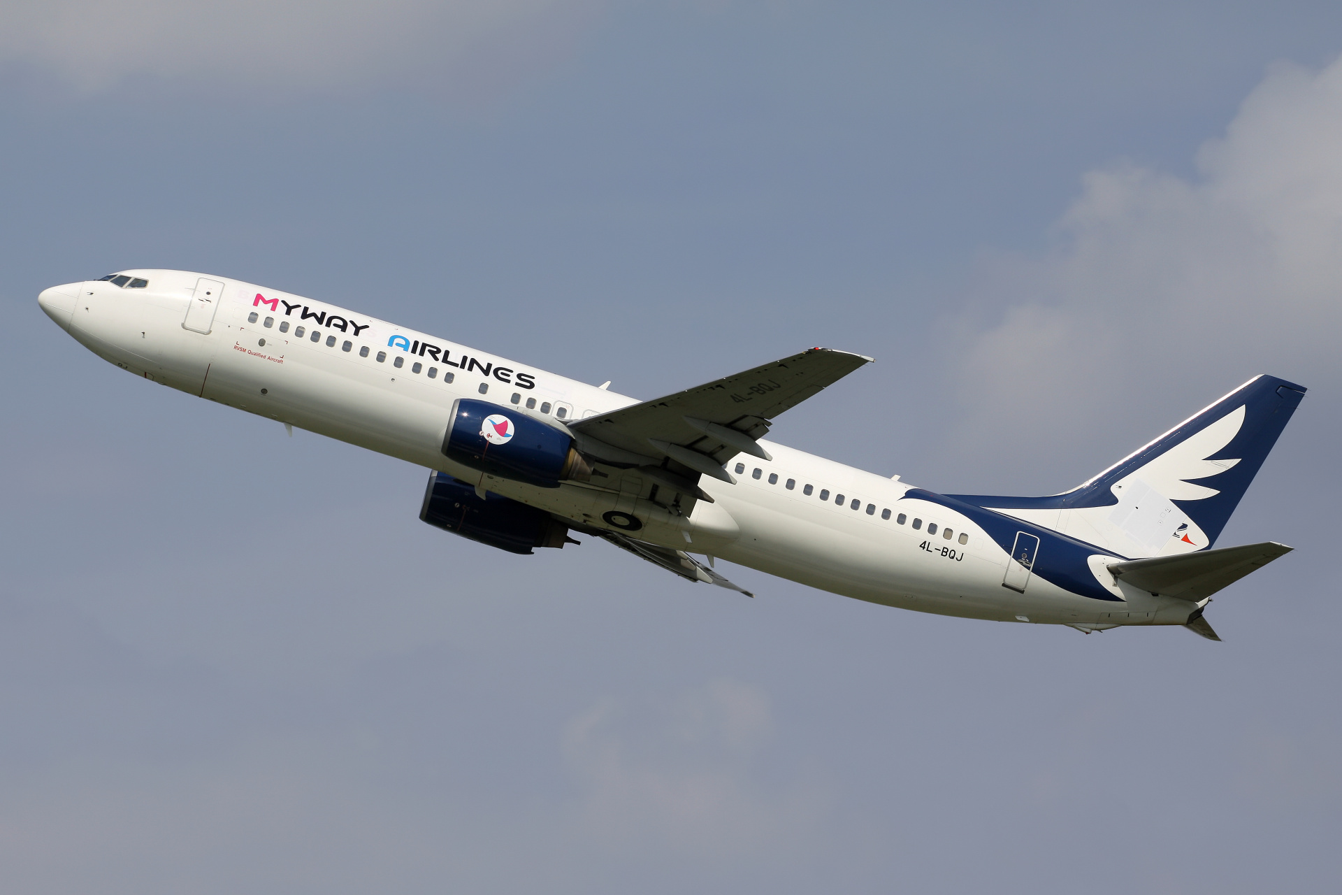 4L-BQJ, Myway Airlines (Samoloty » Spotting na EPWA » Boeing 737-800)
