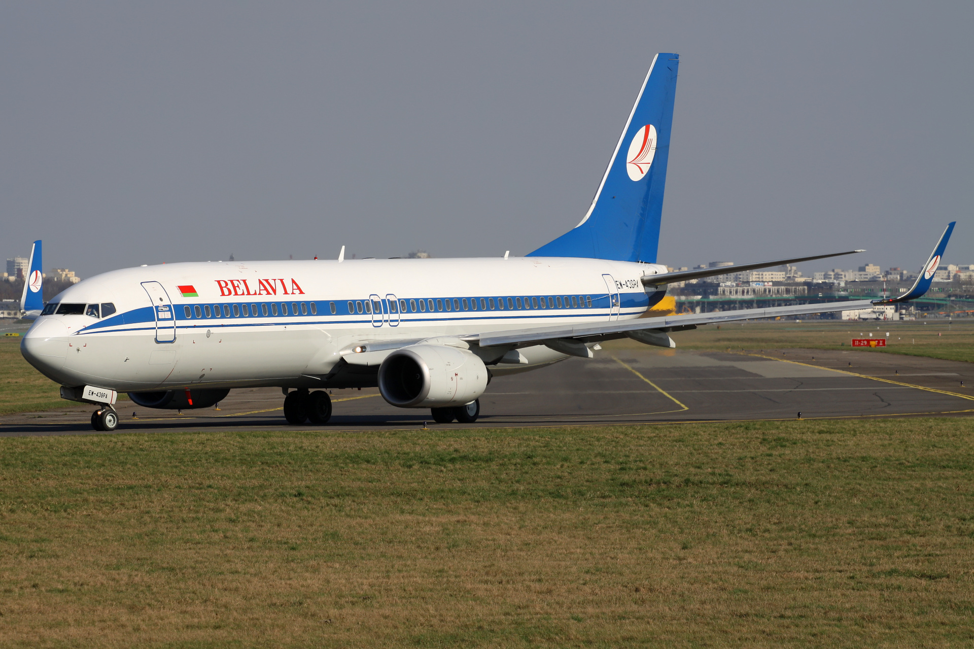 EW-438PA, Belavia (Samoloty » Spotting na EPWA » Boeing 737-800)