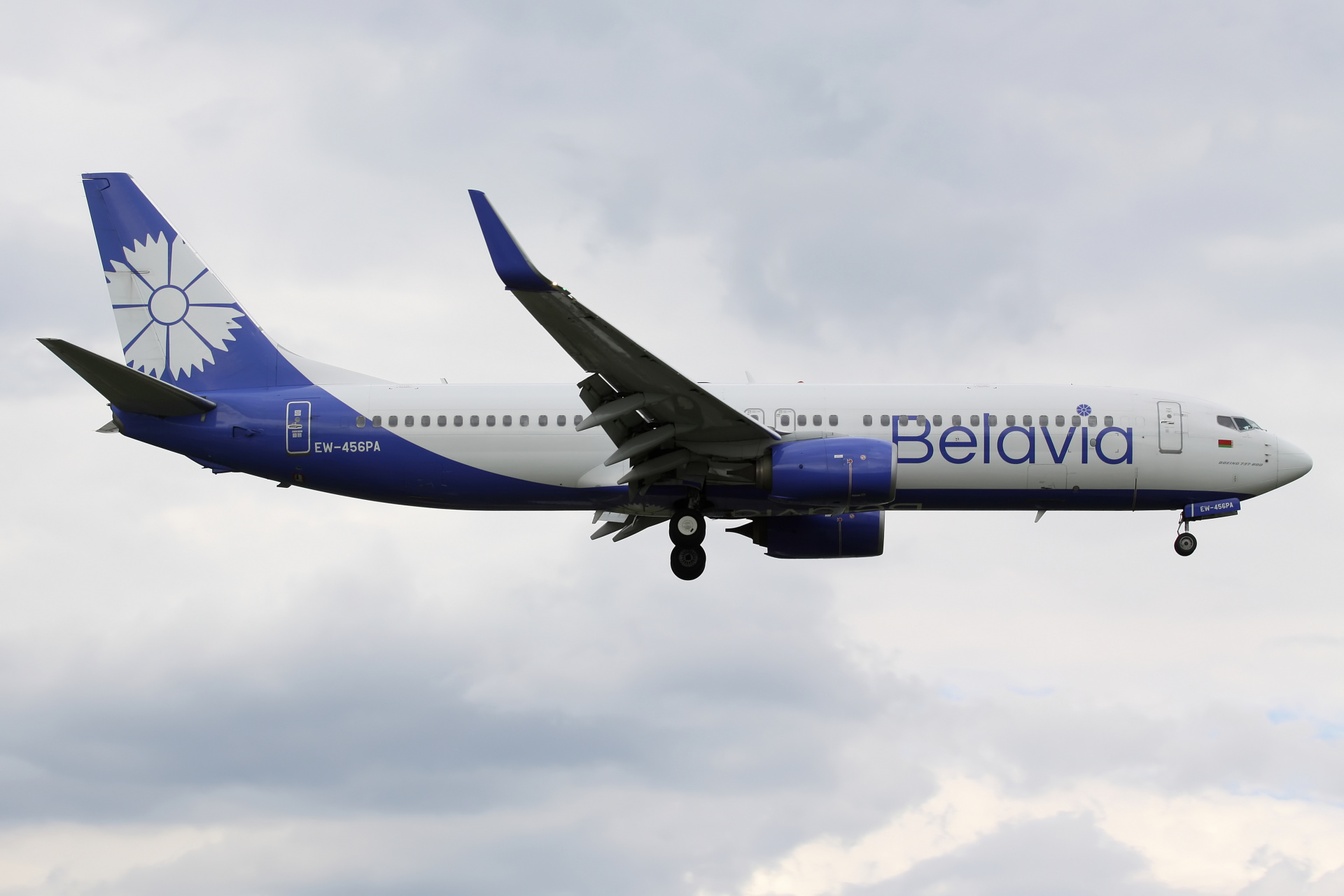 EW-456PA, Belavia (Samoloty » Spotting na EPWA » Boeing 737-800)