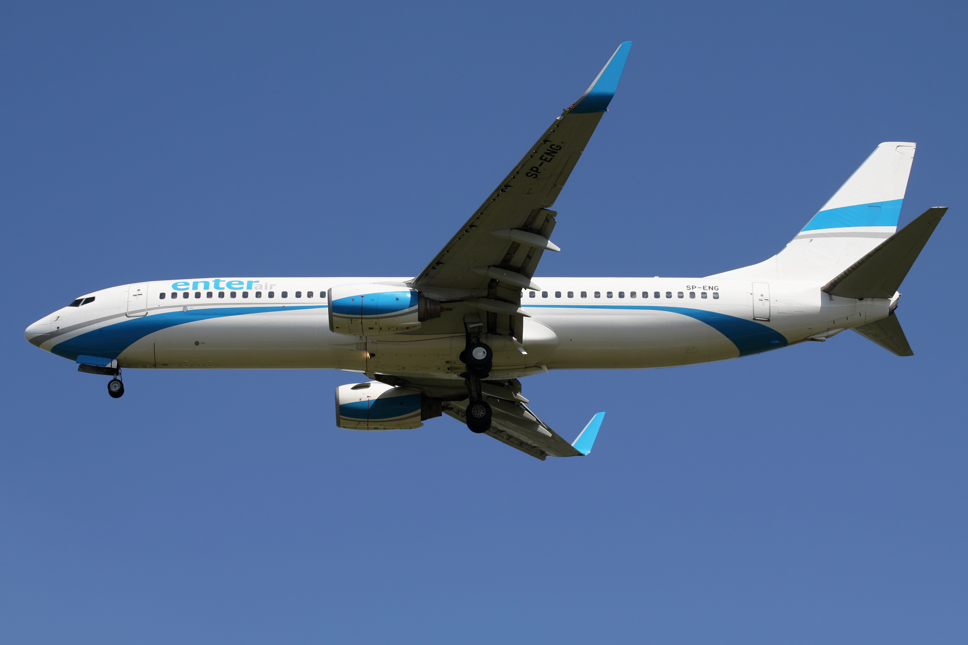 SP-ENG (Samoloty » Spotting na EPWA » Boeing 737-800 » Enter Air)