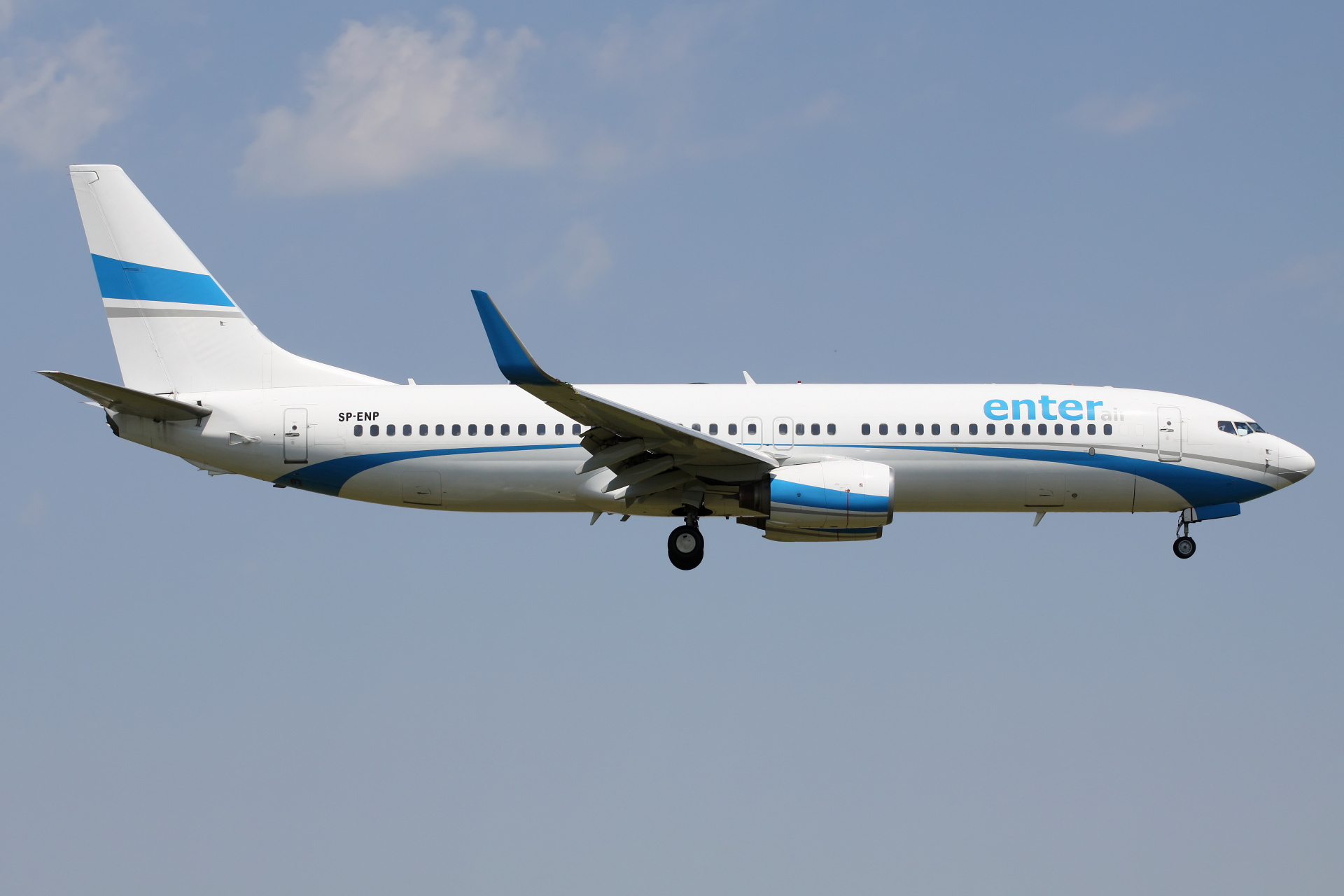 SP-ENP (Aircraft » EPWA Spotting » Boeing 737-800 » Enter Air)