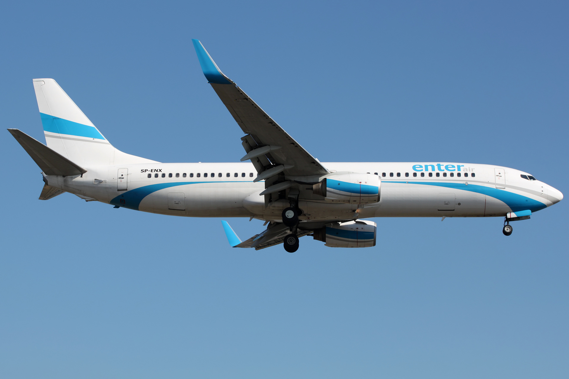 SP-ENX (winglets) (Samoloty » Spotting na EPWA » Boeing 737-800 » Enter Air)