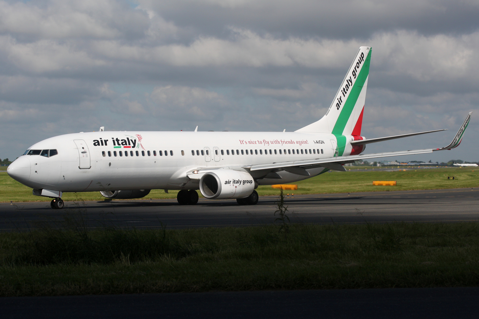 I-AIGN, Air Italy (Samoloty » Spotting na EPWA » Boeing 737-800)