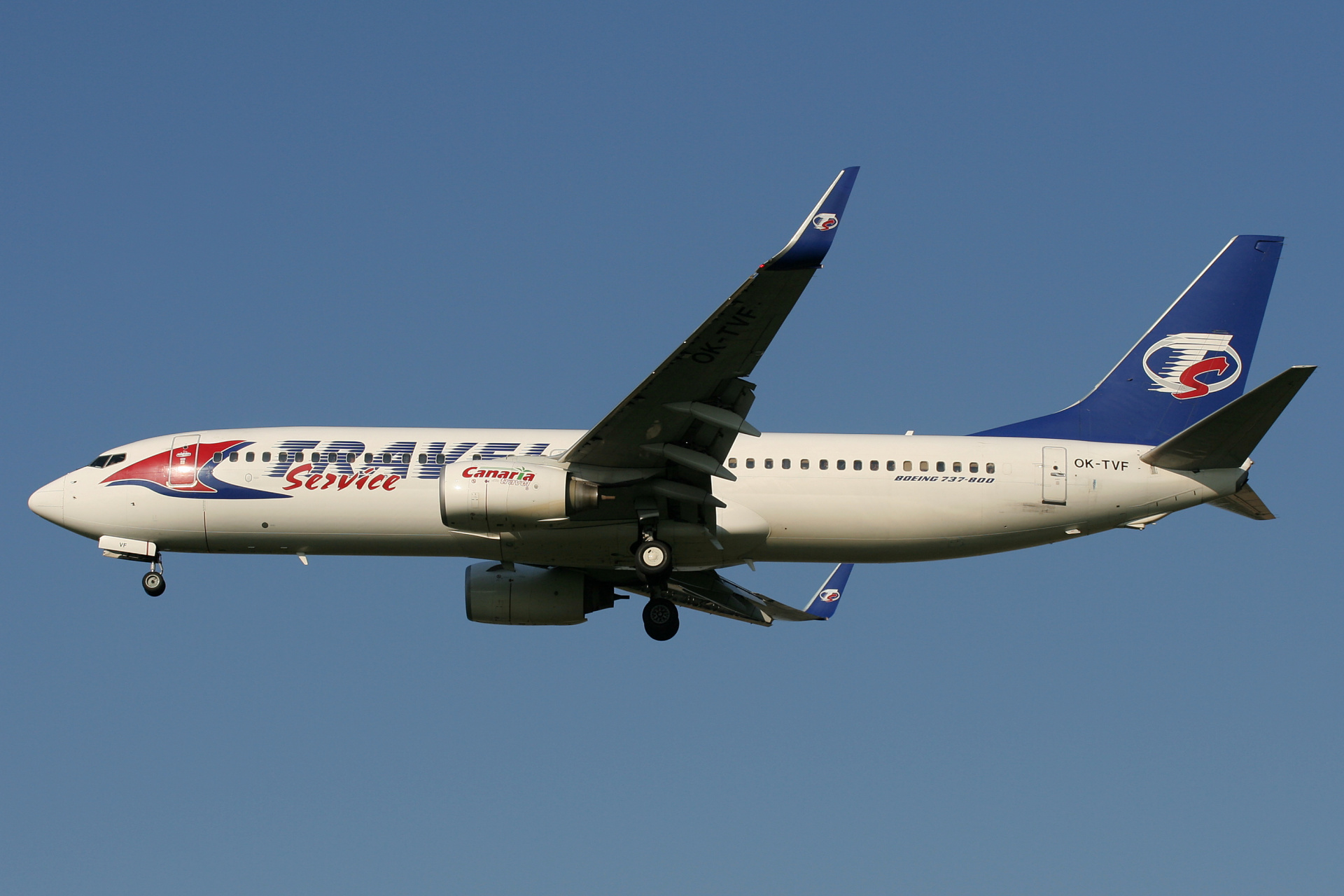 OK-TVF (Samoloty » Spotting na EPWA » Boeing 737-800 » Travel Service Airlines)