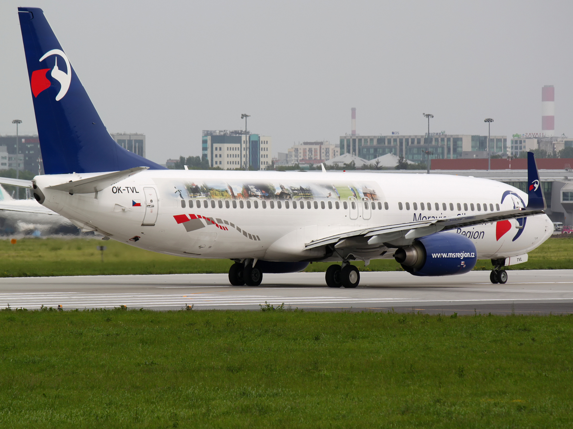 OK-TVL (malowanie Moravian-Silesian Region) (Samoloty » Spotting na EPWA » Boeing 737-800 » Travel Service Airlines)